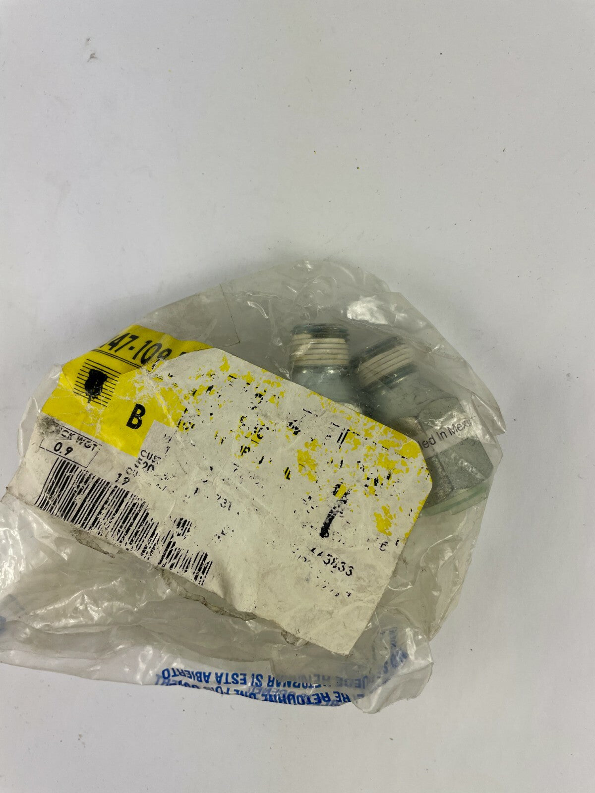 Genuine GM Oil Seal Bolt 7506289 1552940 Lot of 2 A2