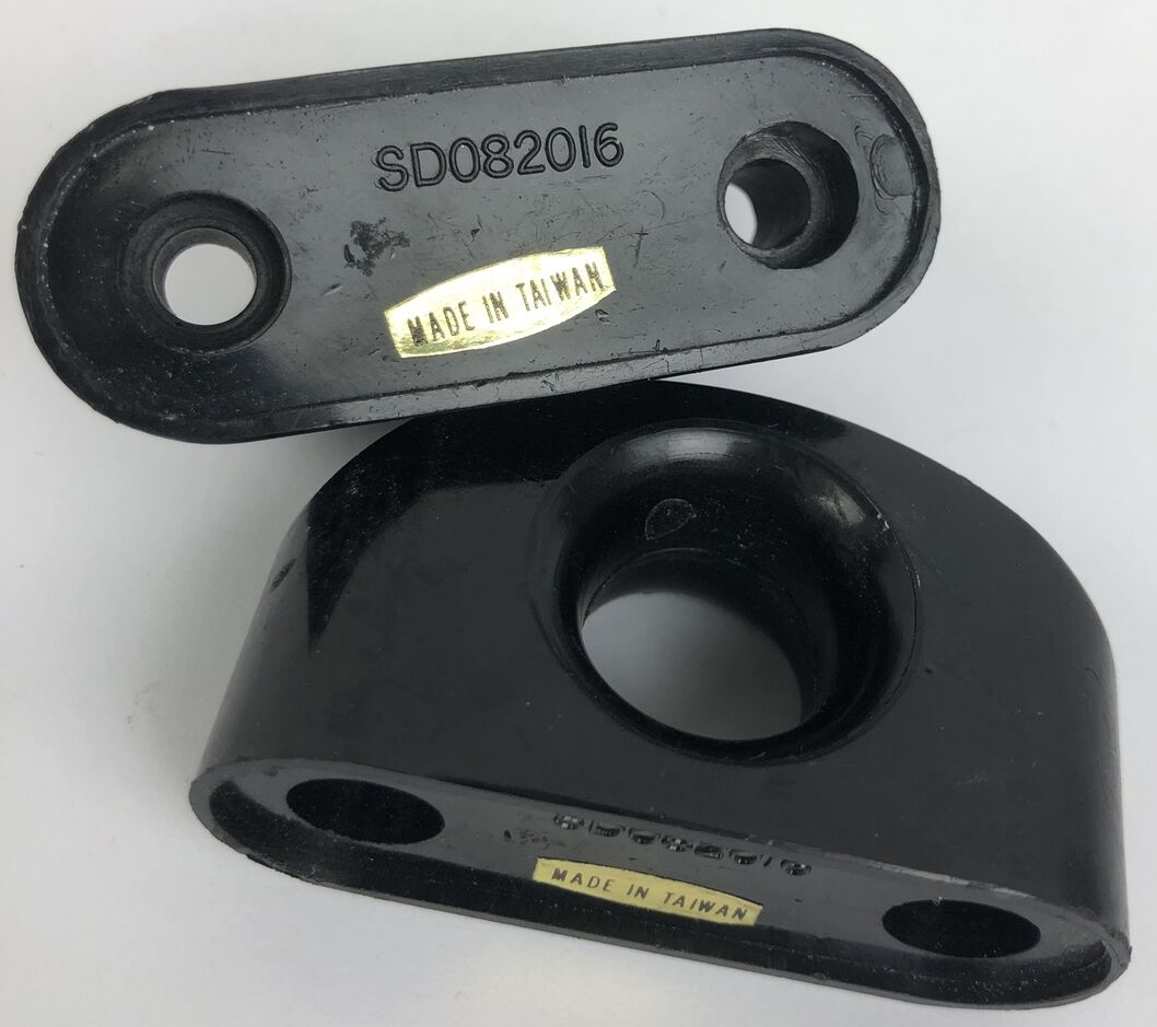 Lot of 2 Sea-Dog Line 082016 black 5/8-inch injection molded nylon marine fairleads for straight-run control line applications.