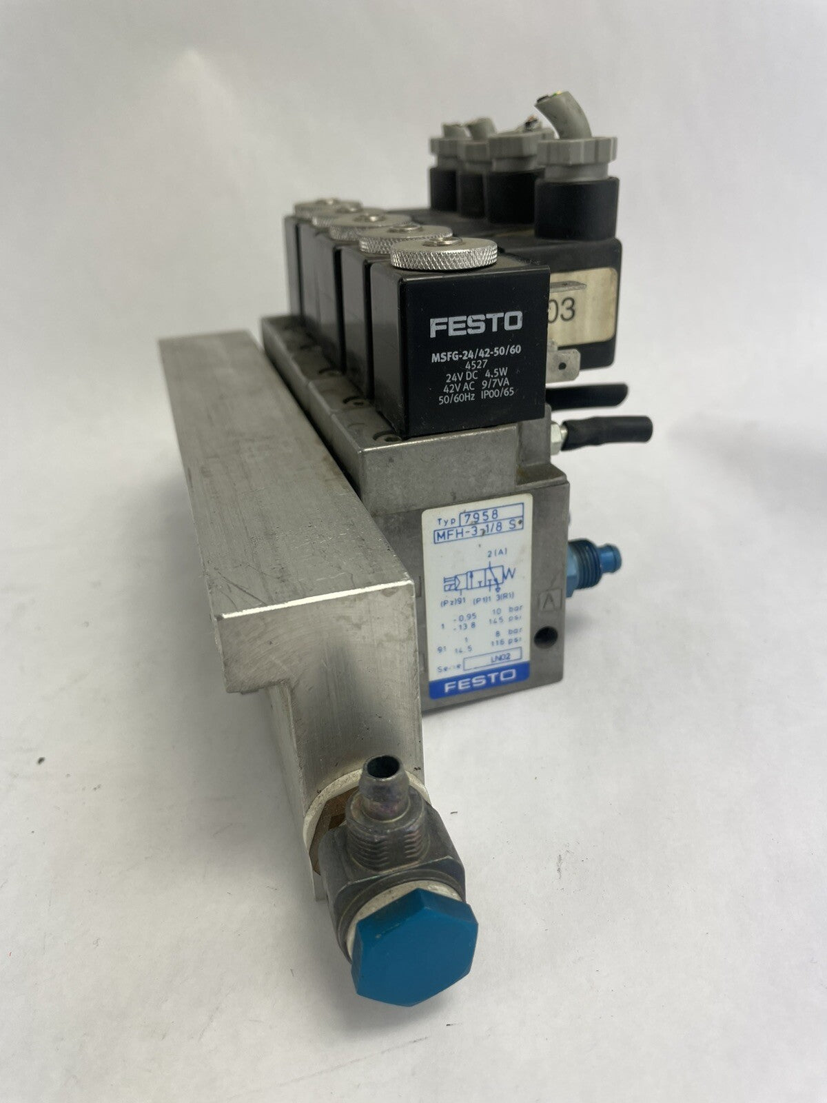 Bank of 5 FESTO 7958 MFH 3-1/8 S solenoid Valve 24V DC MSFG-24/42-50/60
