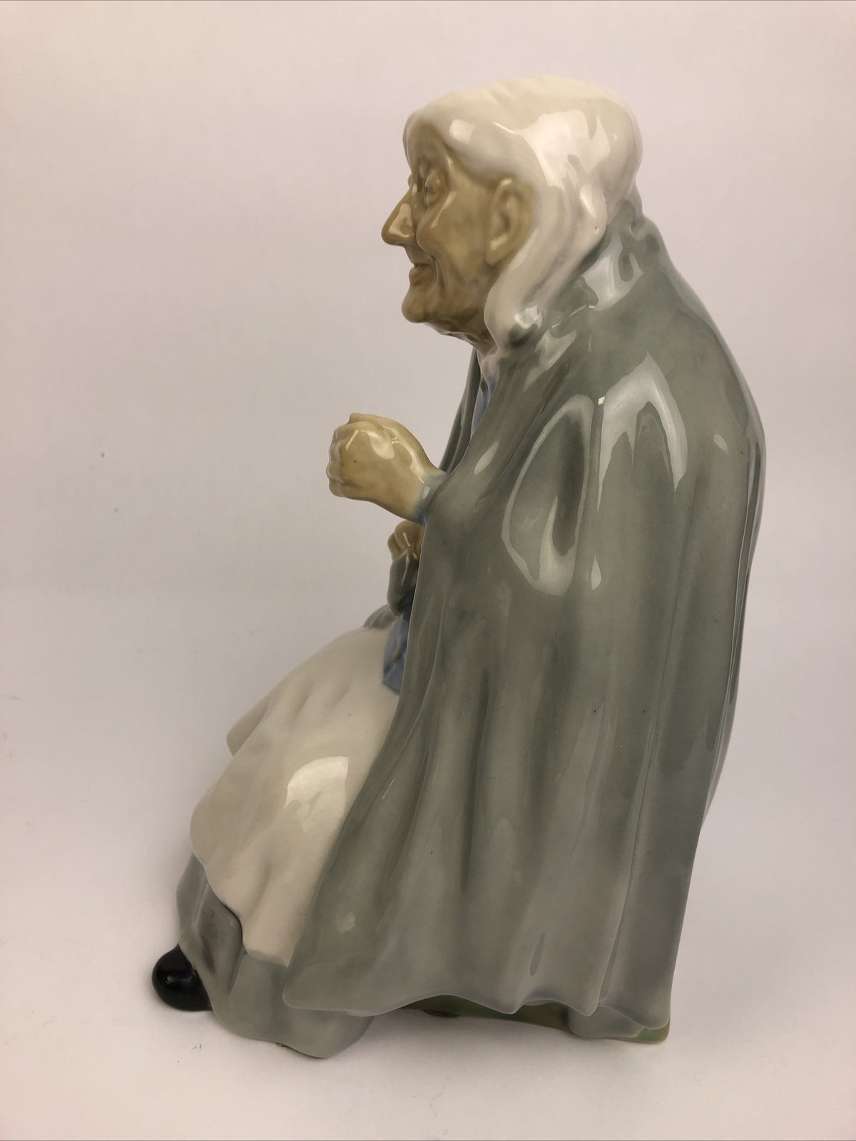 William Harper Irish Song Figures “Mother MacCree” or “Herself” Rare Collectible