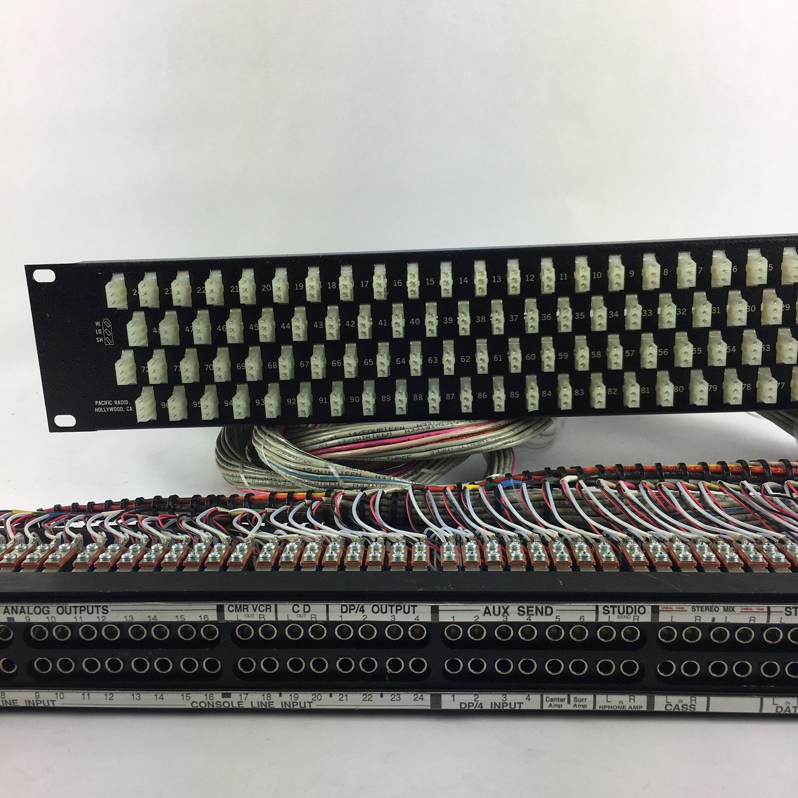 BLACK Rean Neutrik TT Bantam 96 Point Patch Bay Wired e3 panel 96 connectors FN