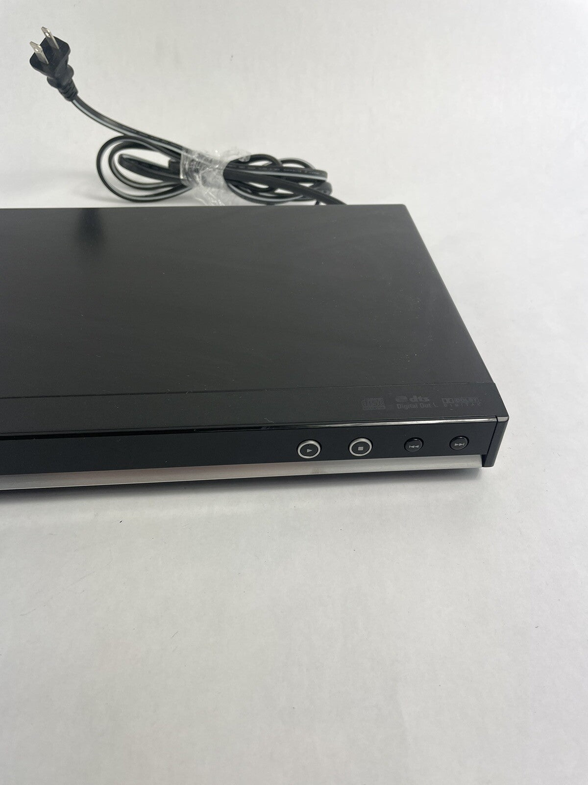 JVC XV-N370 DVD Super VCD CD Player (NO REMOTE)