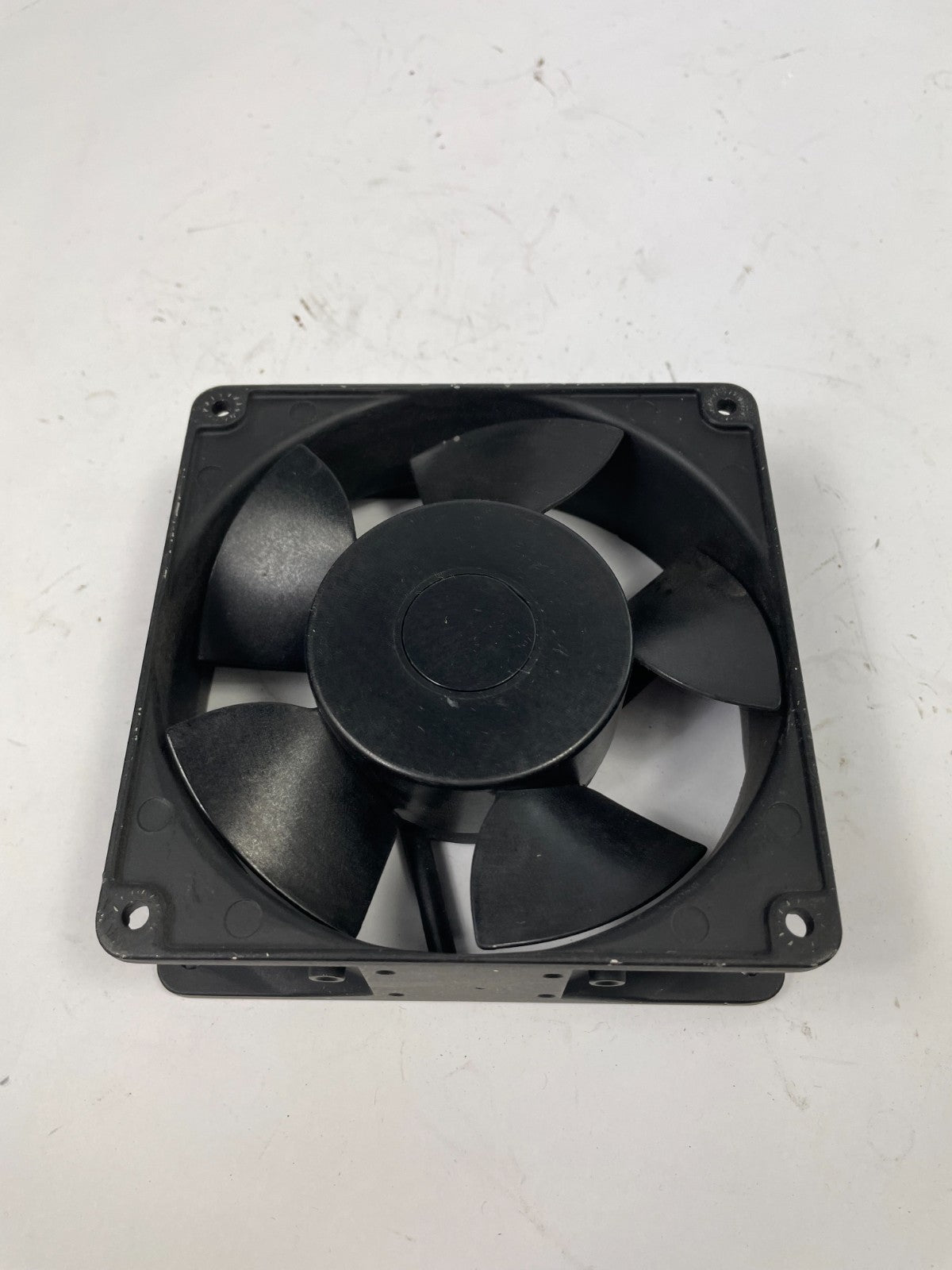 IMC Boxer model 4715PS-12T-B30 CPU Cooling Fan