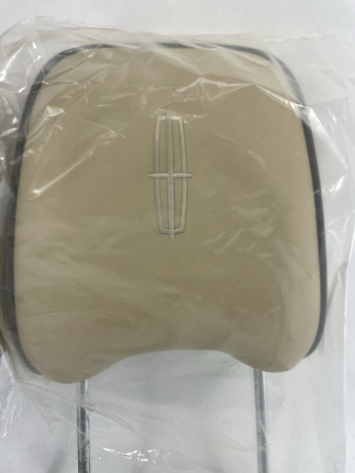 OEM Lincoln Navigator front headrest tan beige leather 2007-2014