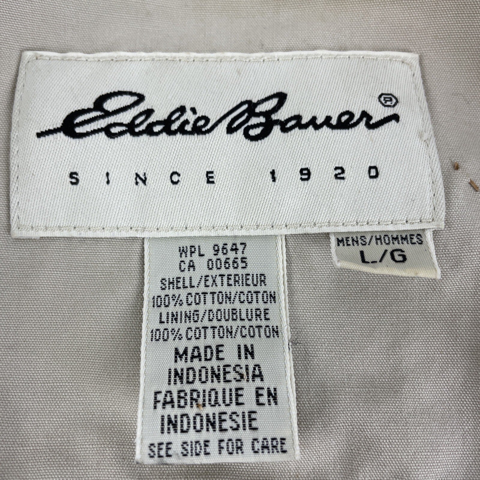 Men's Eddie Bauer Outdoor Vest Size LARGE Fishing Photo Hunting Hiking Beige