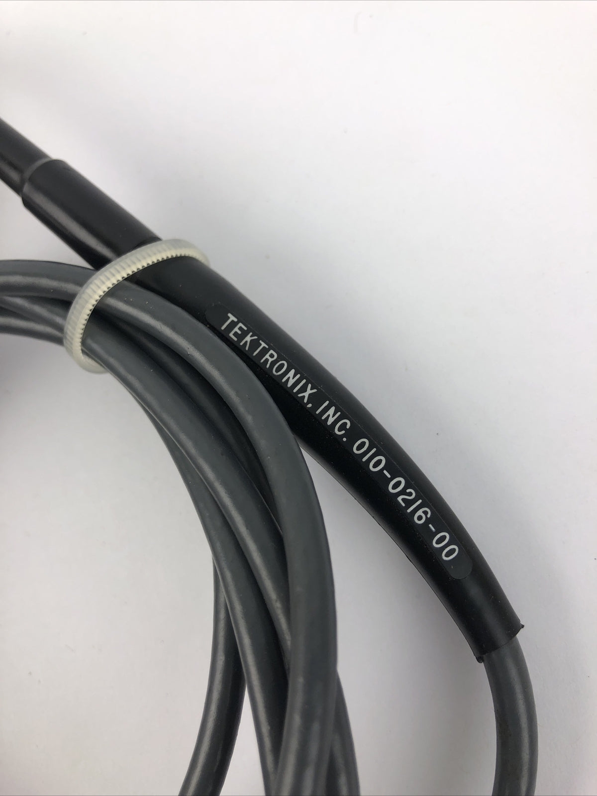 OEM Tektronix P6048 6ft 10X 1 Pf Probe New No. 010-0216-00 AC DC Coupled