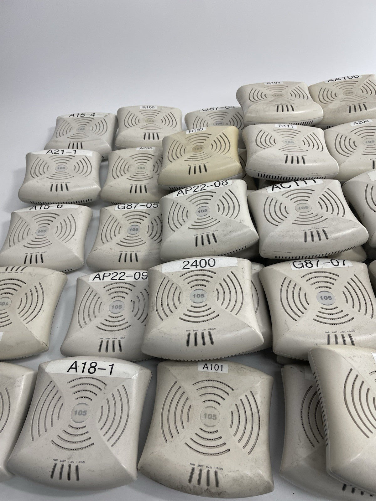 Lot of 43 Aruba AP-105 Ethernet 10/100/1000Base-T Wireless Access Point