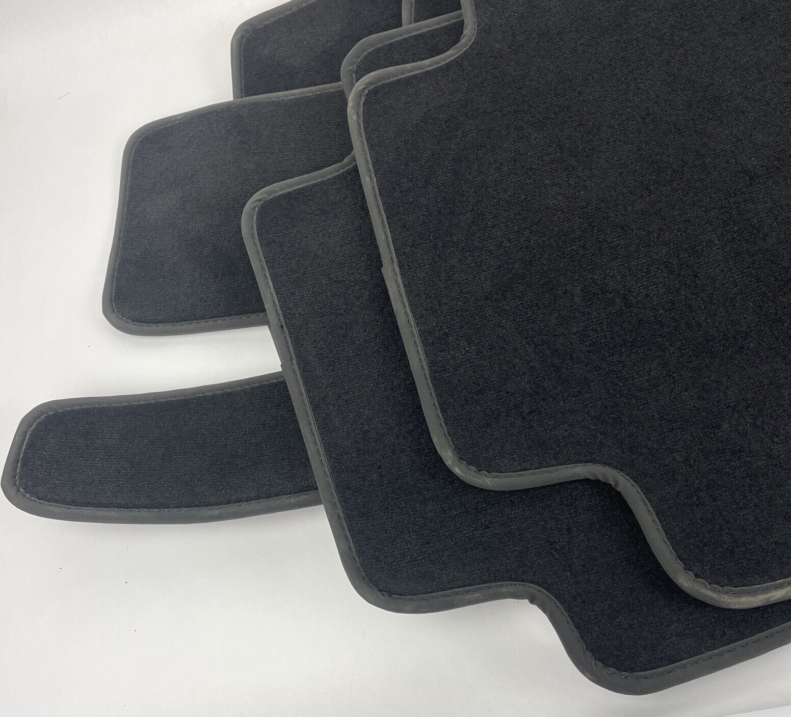 Mercedes C300 carpet floor mat set OEM