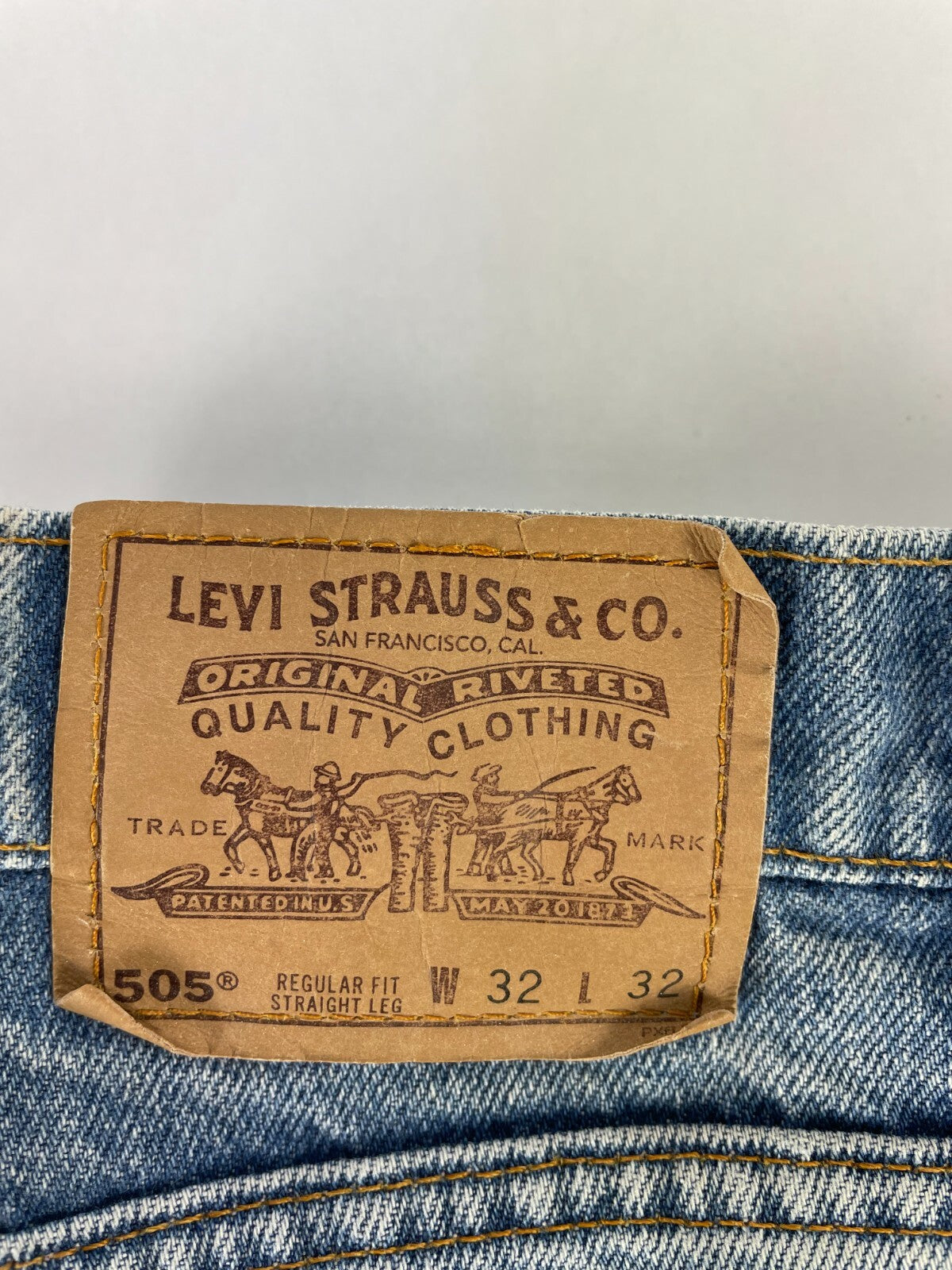 Levi's Men's Light Blue 505 Regular Fit Straight Leg Jeans Size W 32 L 32