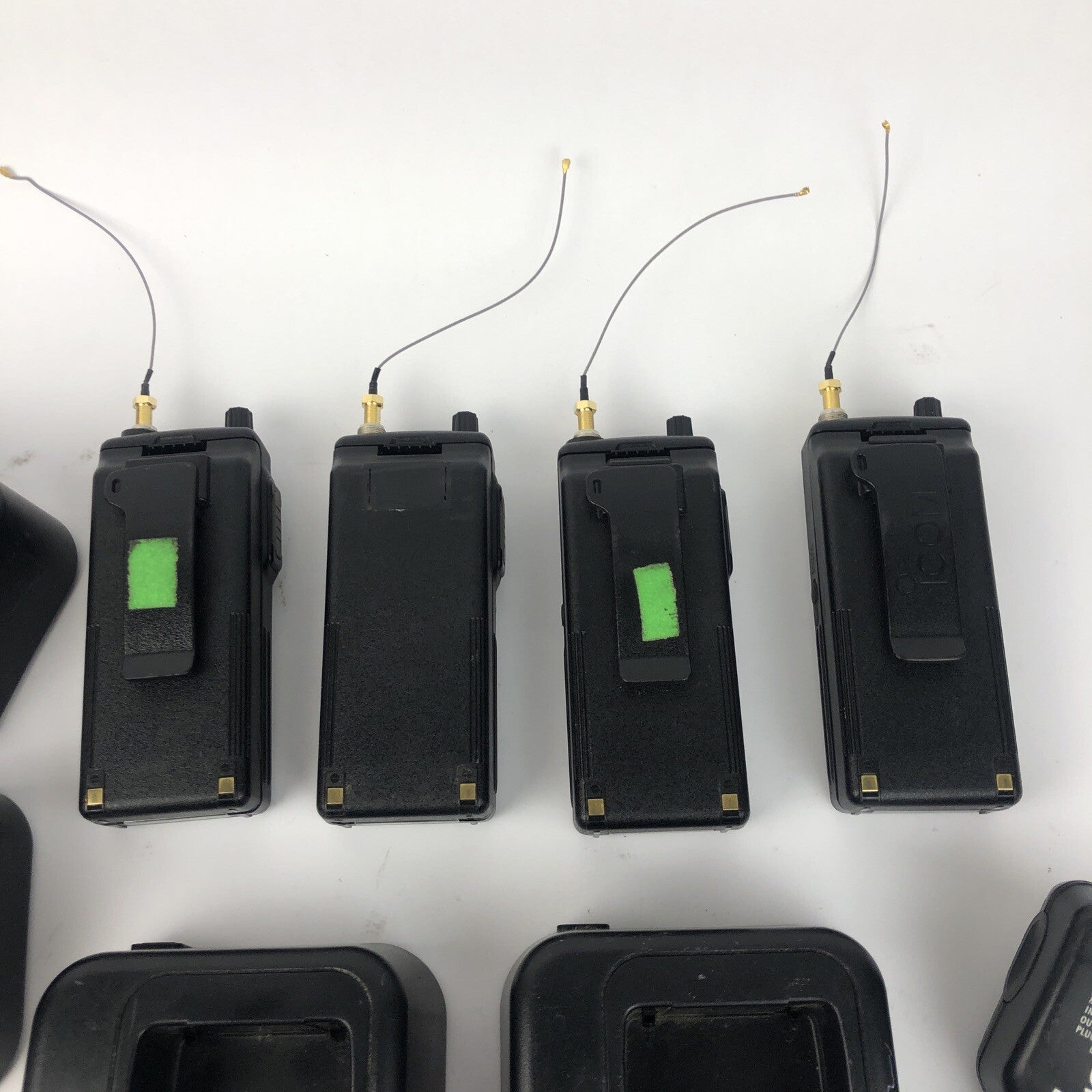 4 x ICOM IC-F4S-4 2 way Radios w ICOM BC-119 Desktop Chargers with Batteries