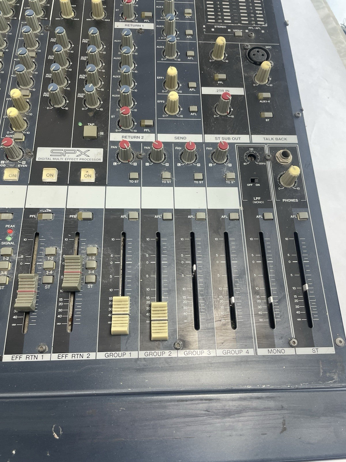 Yamaha MG32/14FX 32-Channel Mixer Mixing Board with Grundorf Travel Case