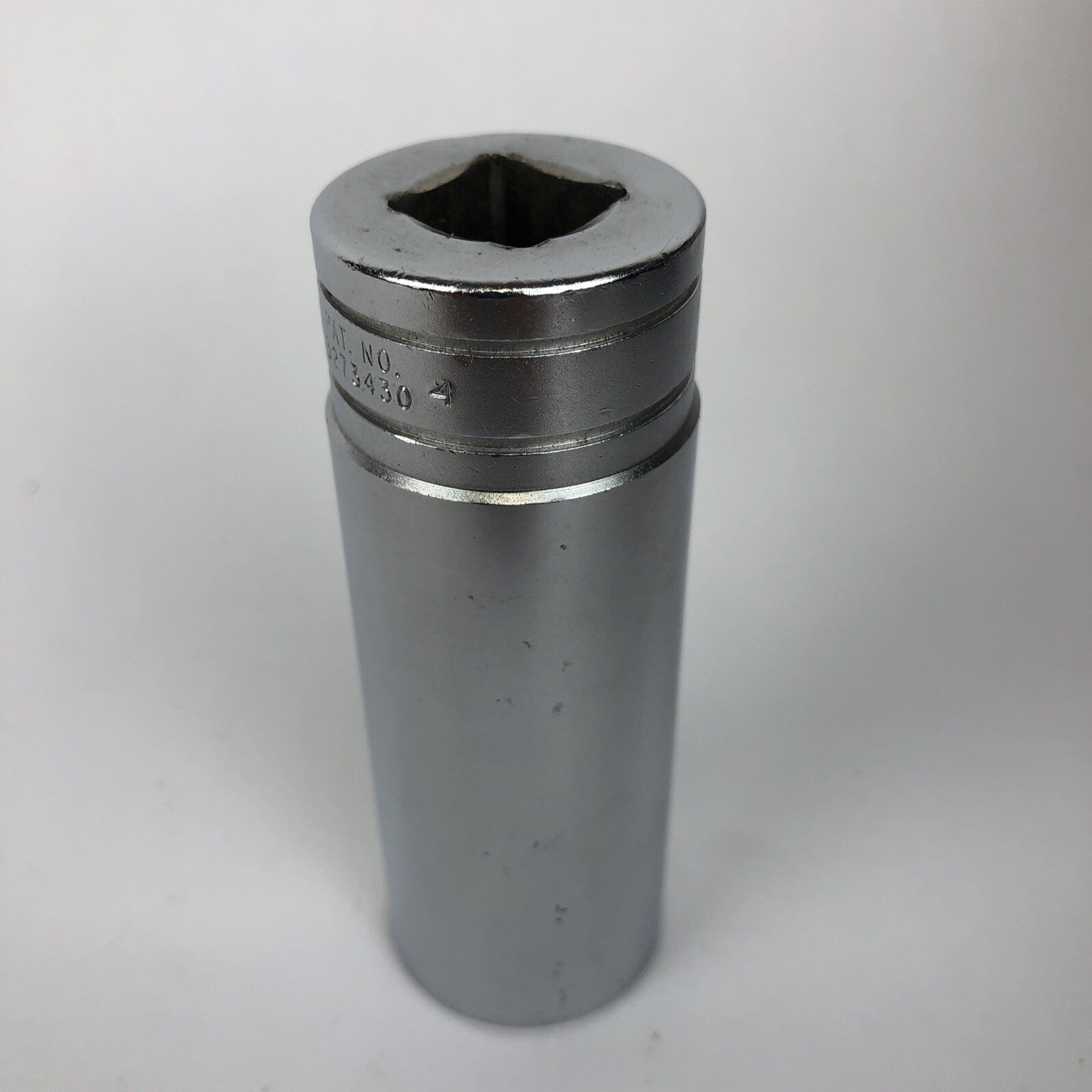 Snap-on S281 7/8 inch deep 12-point chrome socket 1/2 inch drive USA made tool