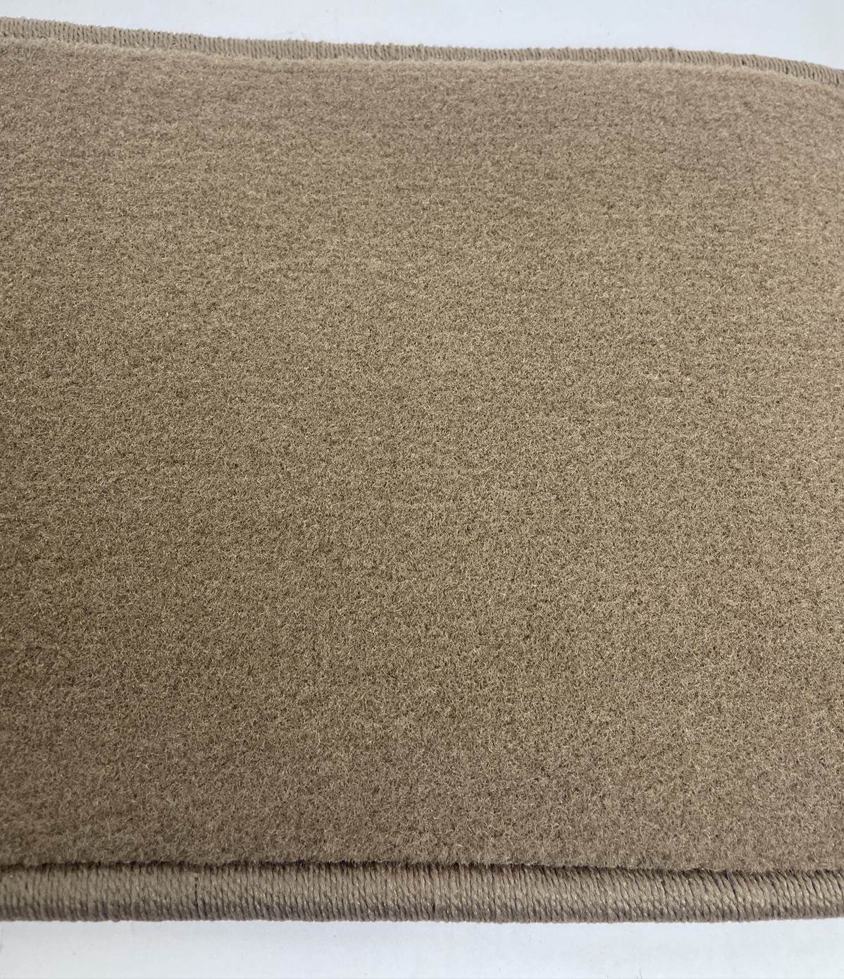 GENUINE FORD WINDSTAR 3rd Row FLOORMAT P/N YF2Z-1613106-CAE Medium Prairie Tan
