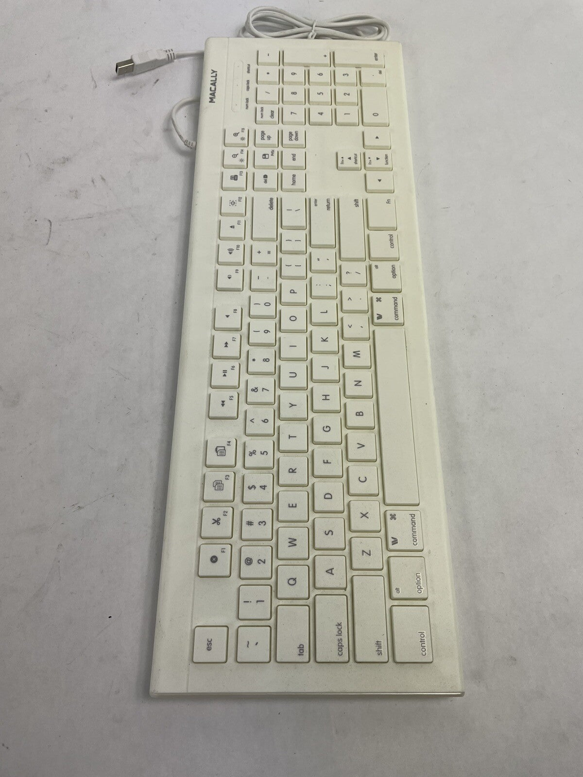 Macally Full Size USB Wired Keyboard (MKEYE) for Mac and PC (White)