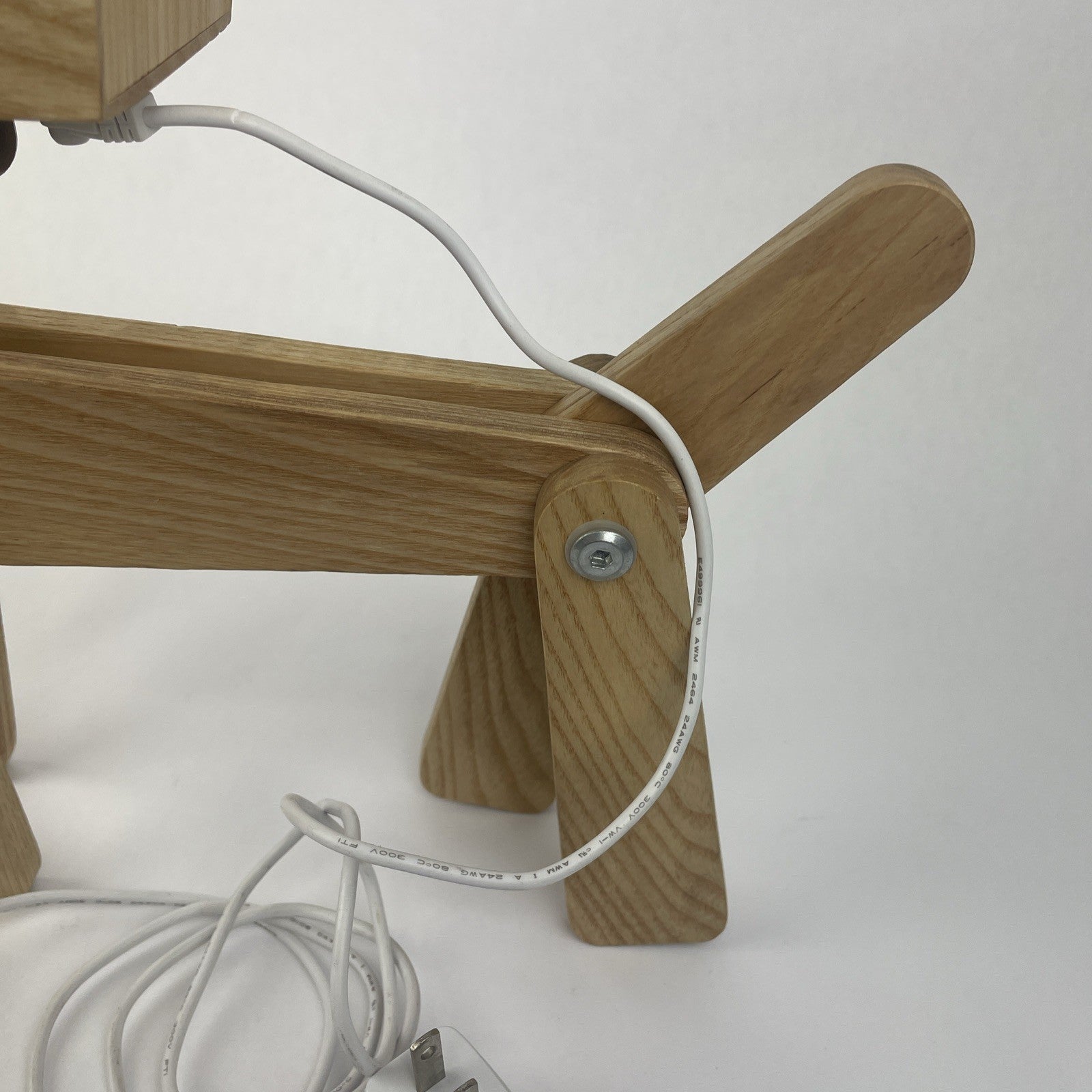 Hroome Wooden Dog LED Desk Lamp Adjustable Articulated Folding Bedside Night Lig