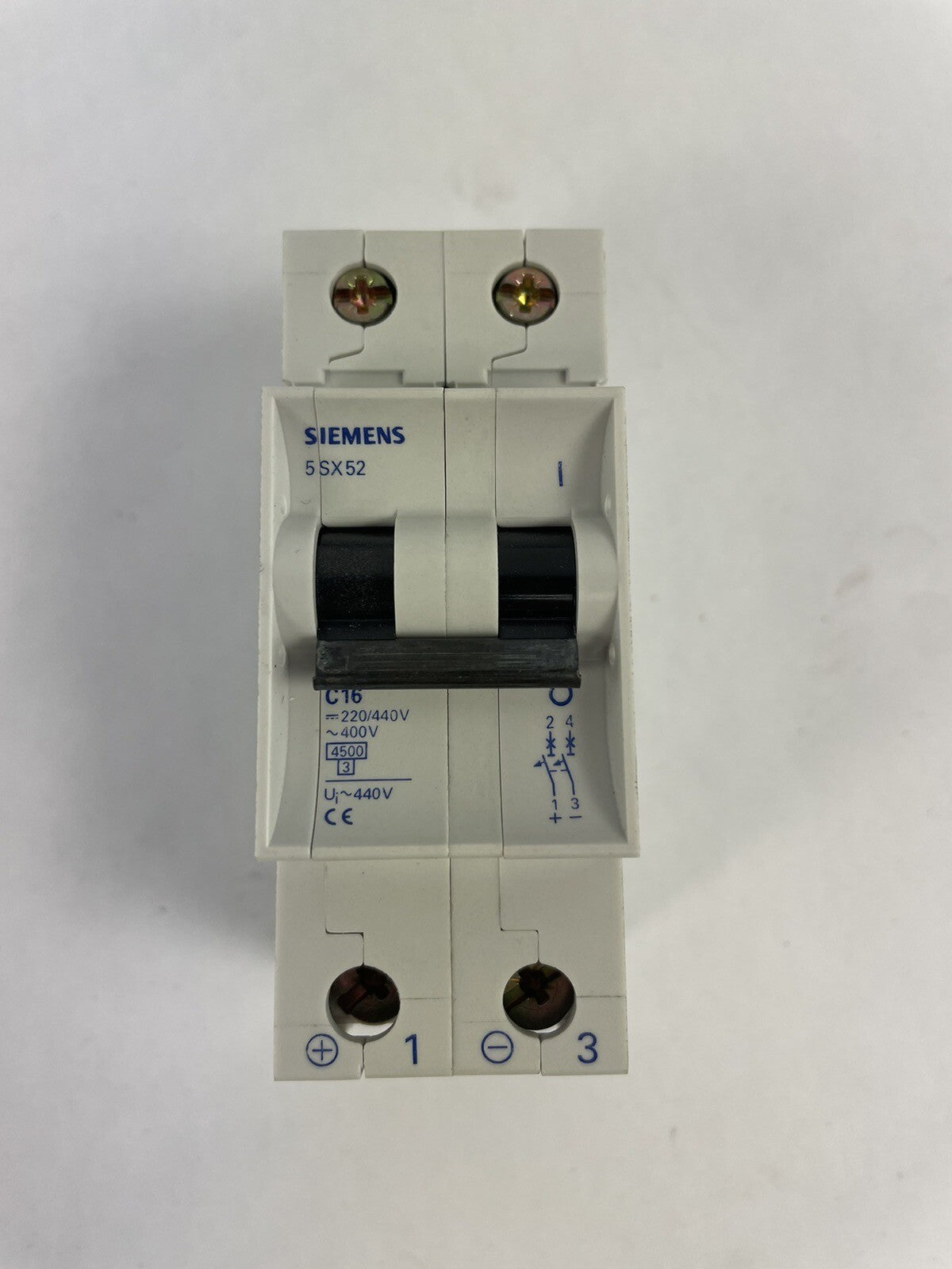 SIEMENS 5SX52 C16 Circuit Breaker 5SX5 C16 400V 480V 2 Pole 16 amps