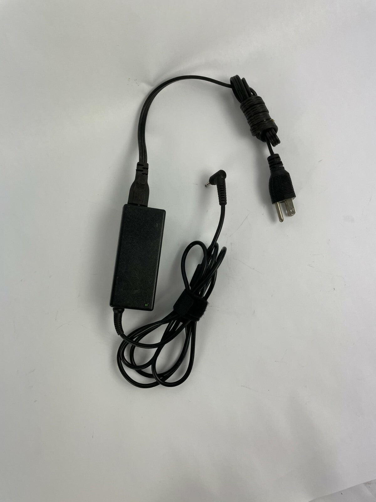 Genuine Dell DA65NM111-00 Output 19.5 V 3.34 A Power Supply Adapter A62