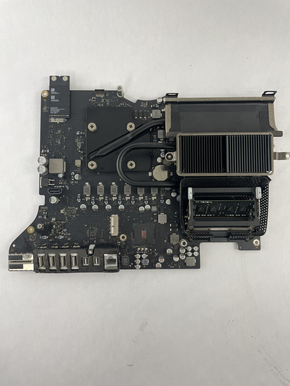 Apple iMac A1419 27" 5K 2014 Logic Board 3.3 GHz Core i5 (I5-6600)