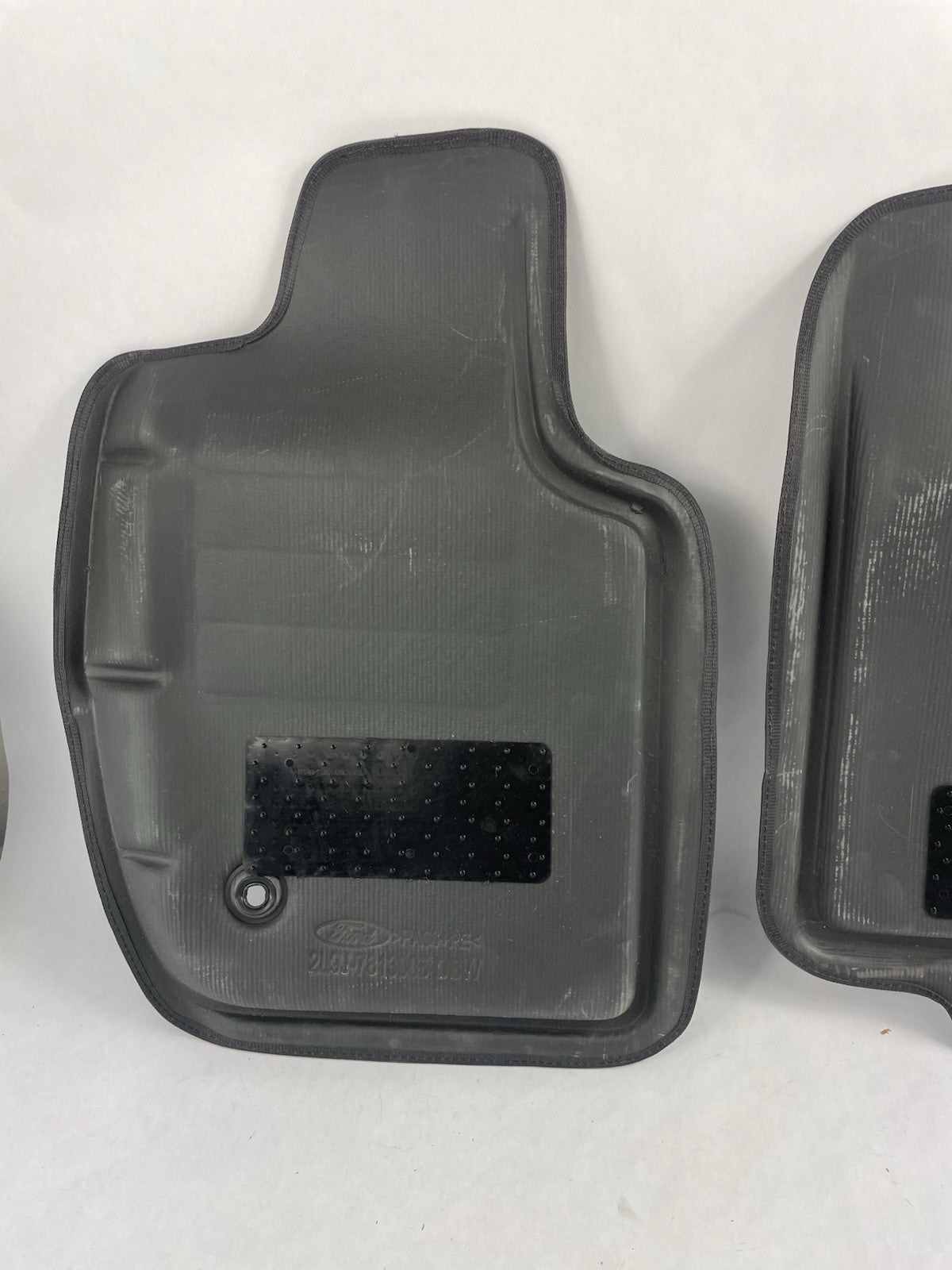 Mercury Mountaineer front floor mats charcoal 2002-2005