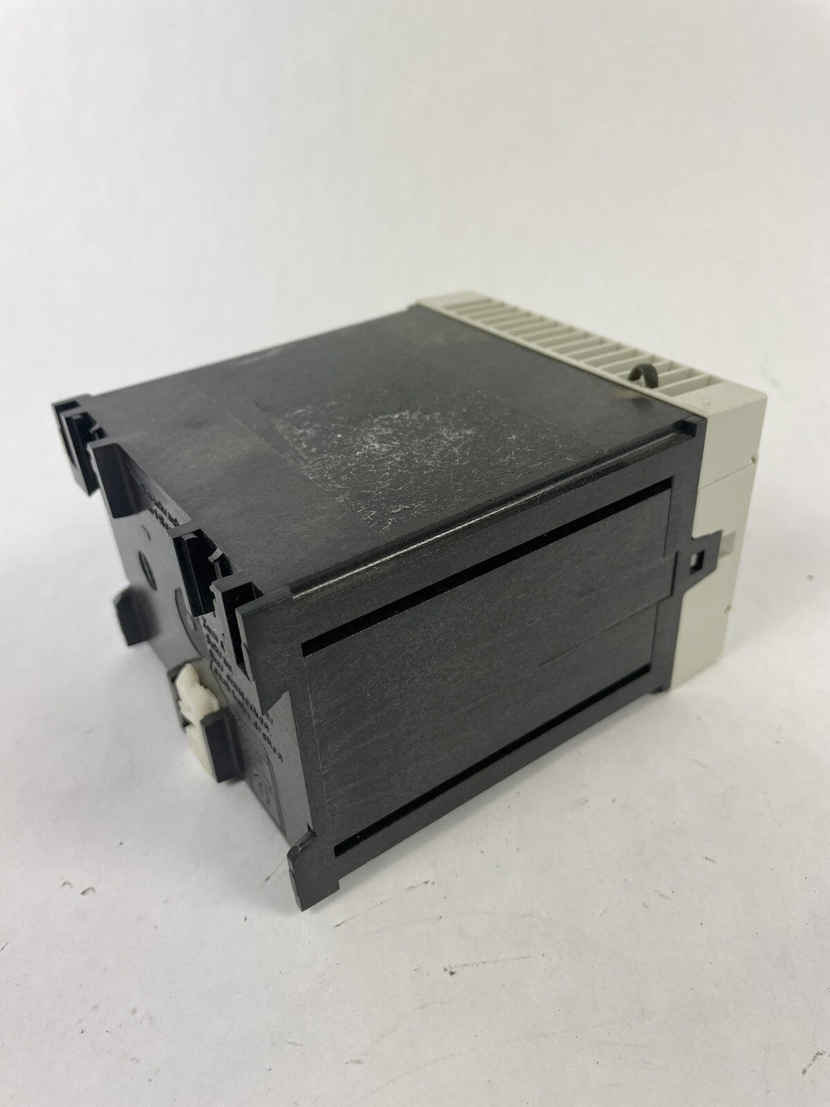 Siemens Sitras DPU 96 VD E10433-E9511-H100 Safety Relays