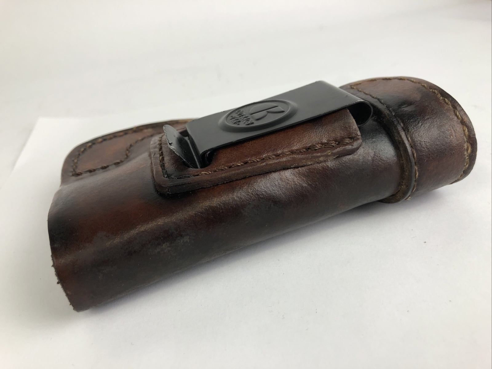 Vintage Outback Leather Pistol Holster w Metal Belt Clip - LOOK