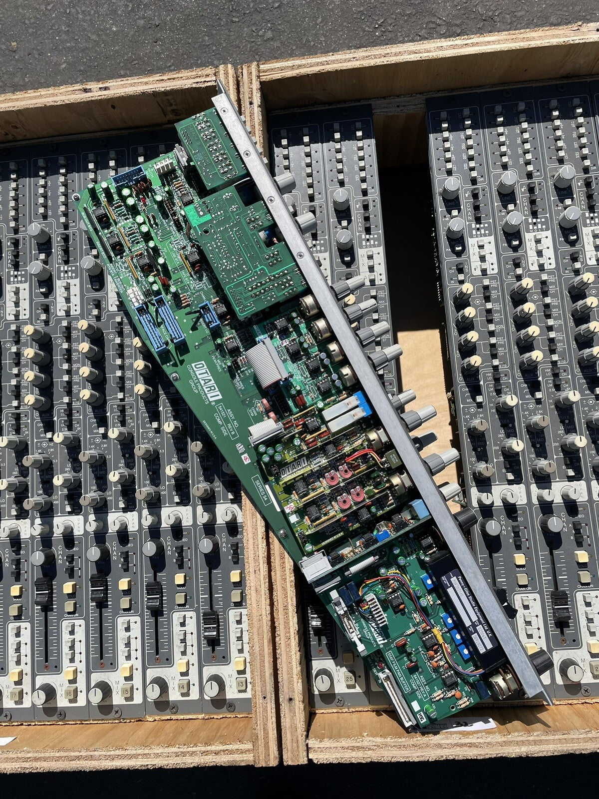 Otari Series 54 – Control Room Module Stereo - 36 Channels for console mixer