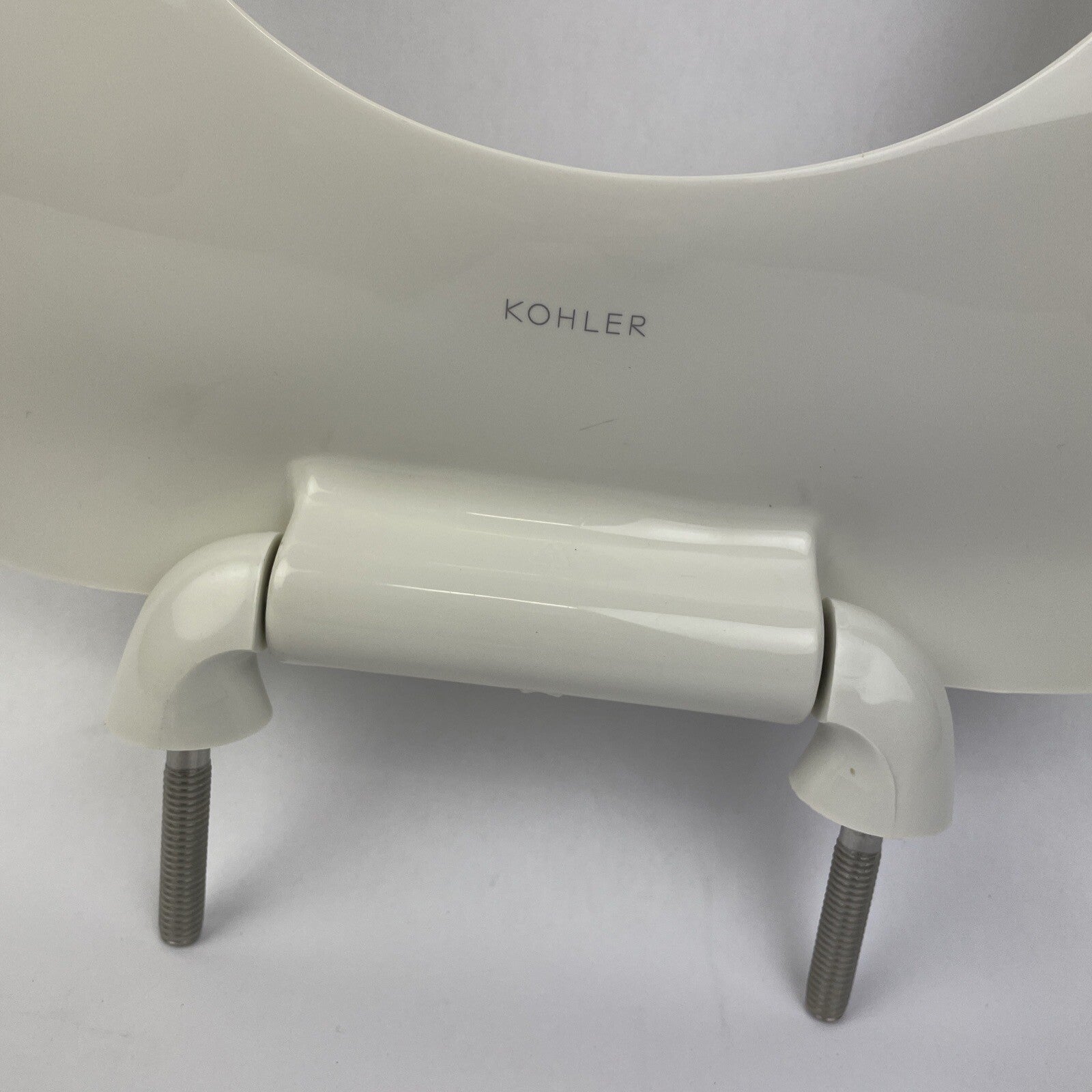 Kohler K-4666-SA-0 Lustra elongated toilet seat white