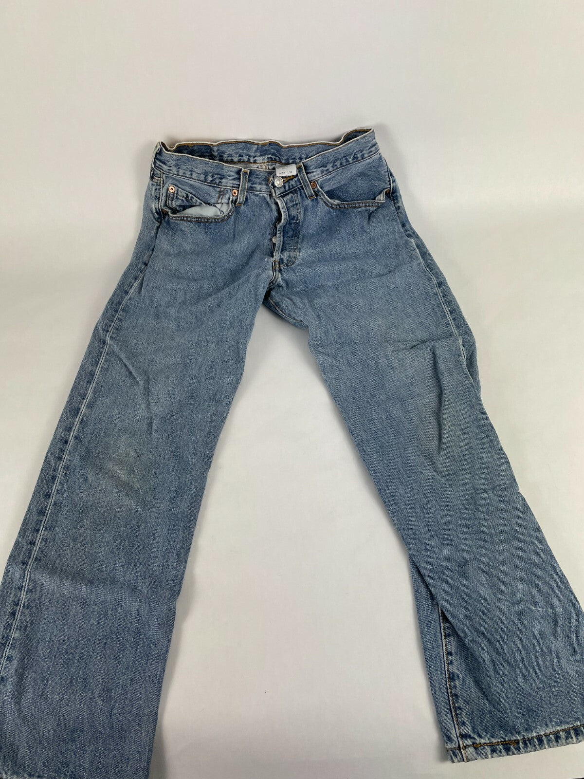 Levi's Men's Light Blue 501 Classic Fit Jeans Size W 32 L30