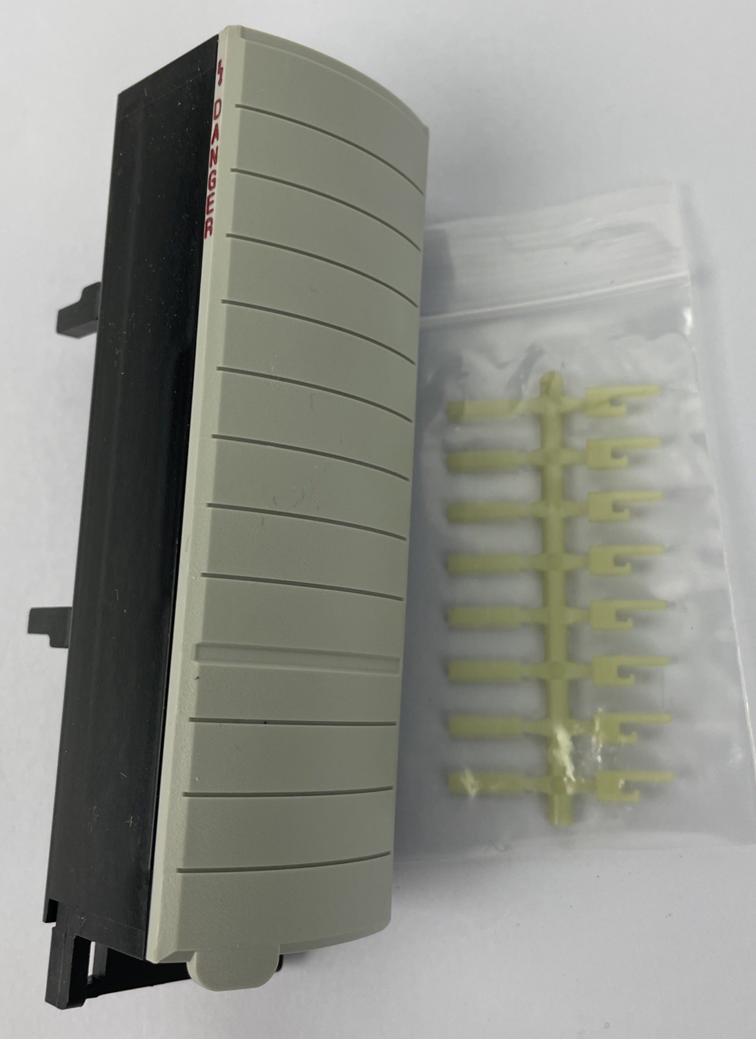 New Sealed Allen-Bradley 1756-TBNH ControlLogix 20 AB 1756TBNH Series A
