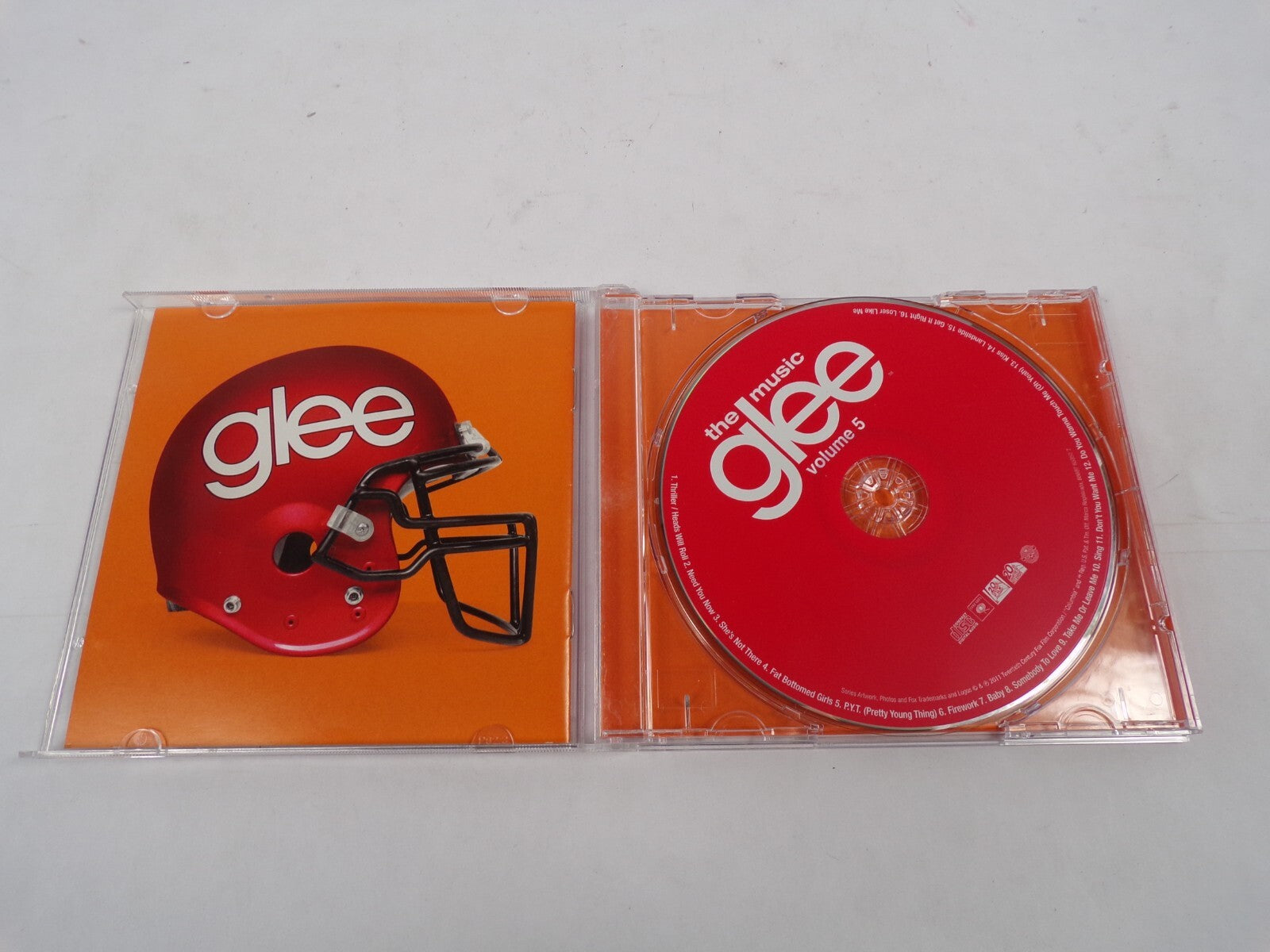 Glee The Music Volume 5 Thriller Heads Will Roll Need You now She's Not CD#26