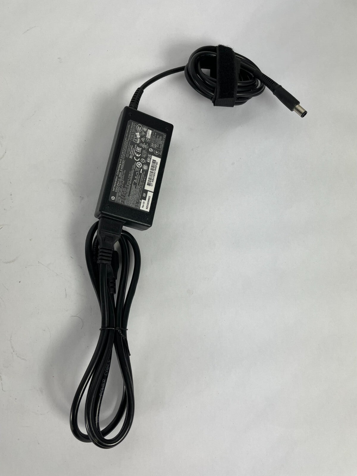 Genuine HP TPC - LA58 Adapter Output 19.5 V 1.6 A Power Supply Adapter A53