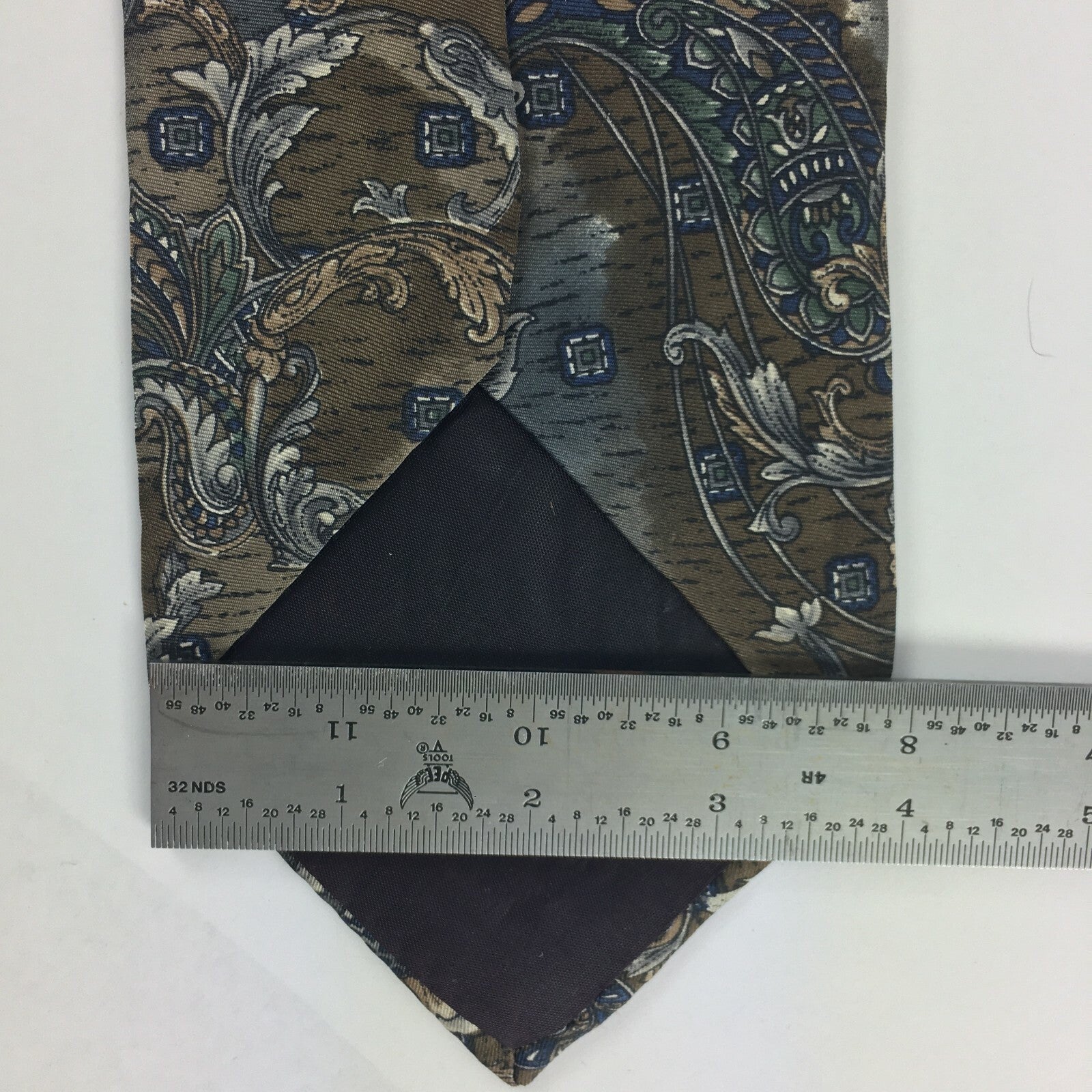 Genuine Barrington 100% Silk Handmade Stylish Formal/Casual Tie Multi Coloured
