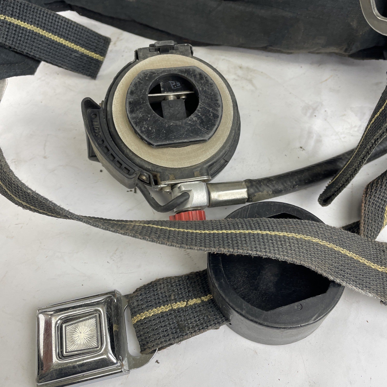 SCOTT SAFETY 4.5 4500 SCBA Air Pack Harness EZ-Flow Air Pak Plus with Sensor N