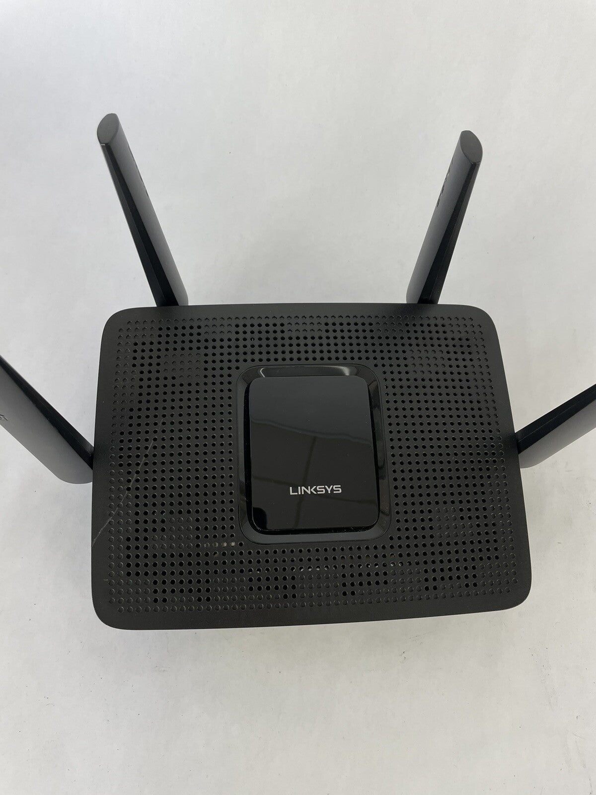 Linksys MR8300 Max-Stream AC2200 Mu-Mimo Tri-Band Wireless Router