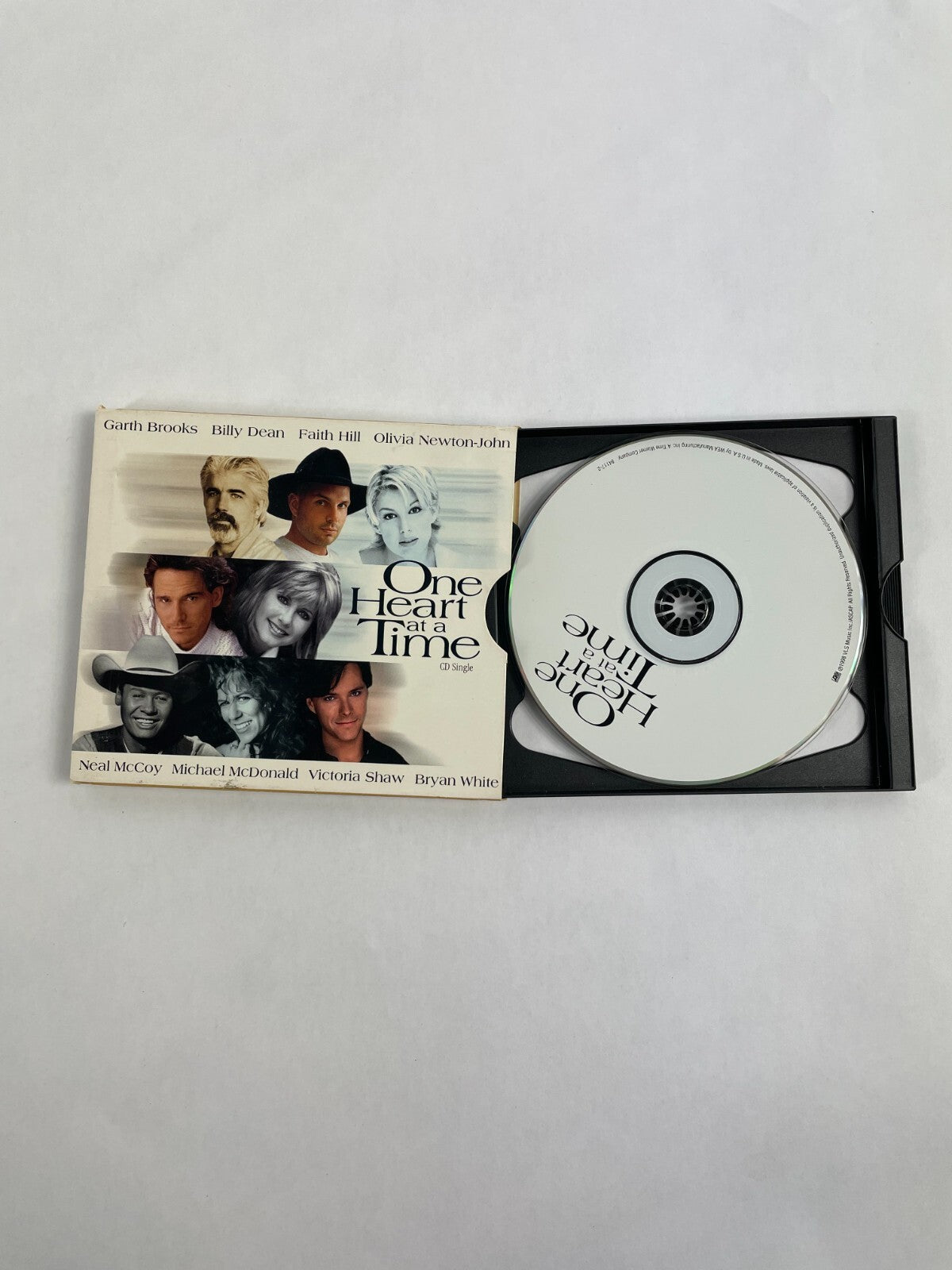 One Heart At A Time Garth Brooks Billy Dean Faith Hill Olivia Newton-John CD#72