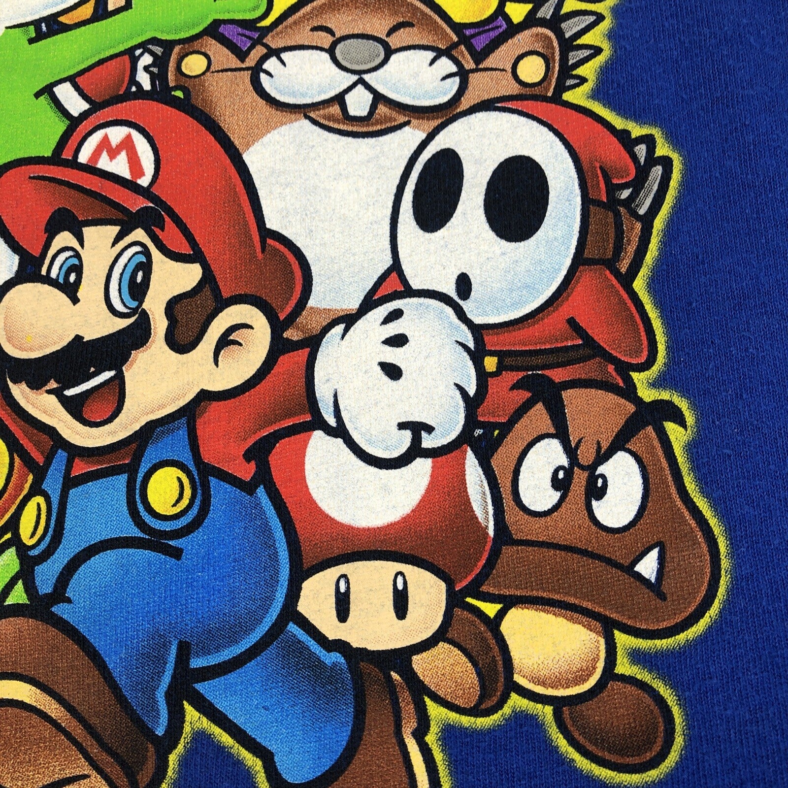 VINTAGE 2014 NINTENDO SUPER MARIO BROS T-SHIRT SIZE YOUTH L(7) LOOK
