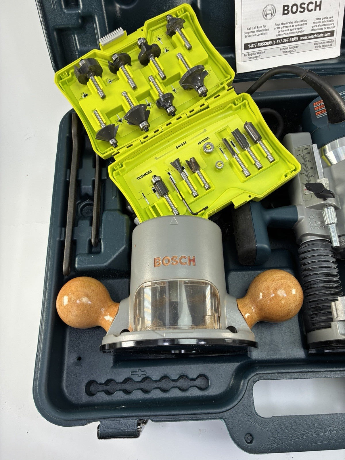 Bosch 1617EVSPK Plunge and Fixed-base Router Kit