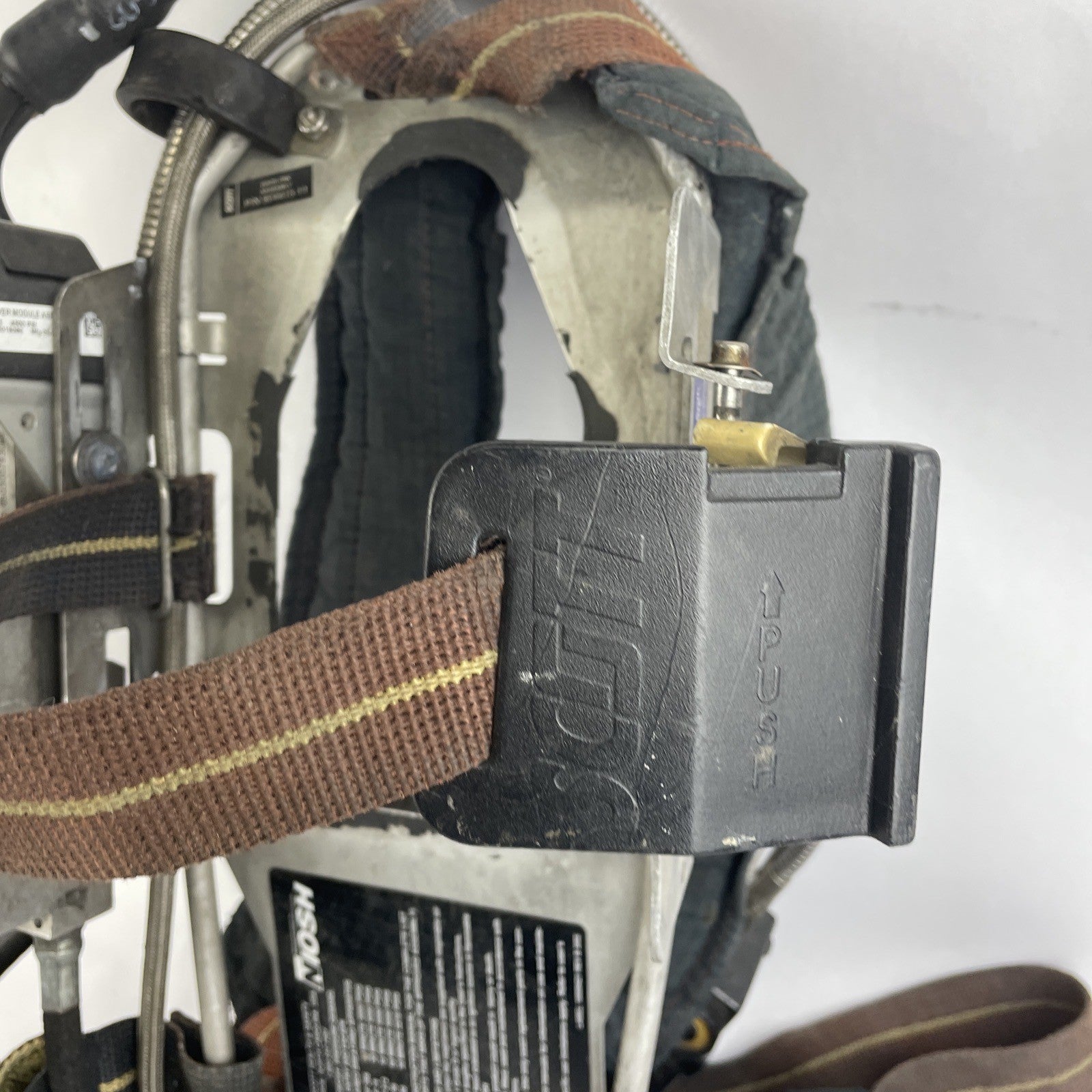 SCOTT SAFETY 4.5 4500 SCBA Air Pack Harness EZ-Flow Air Pak Plus with Sensor O