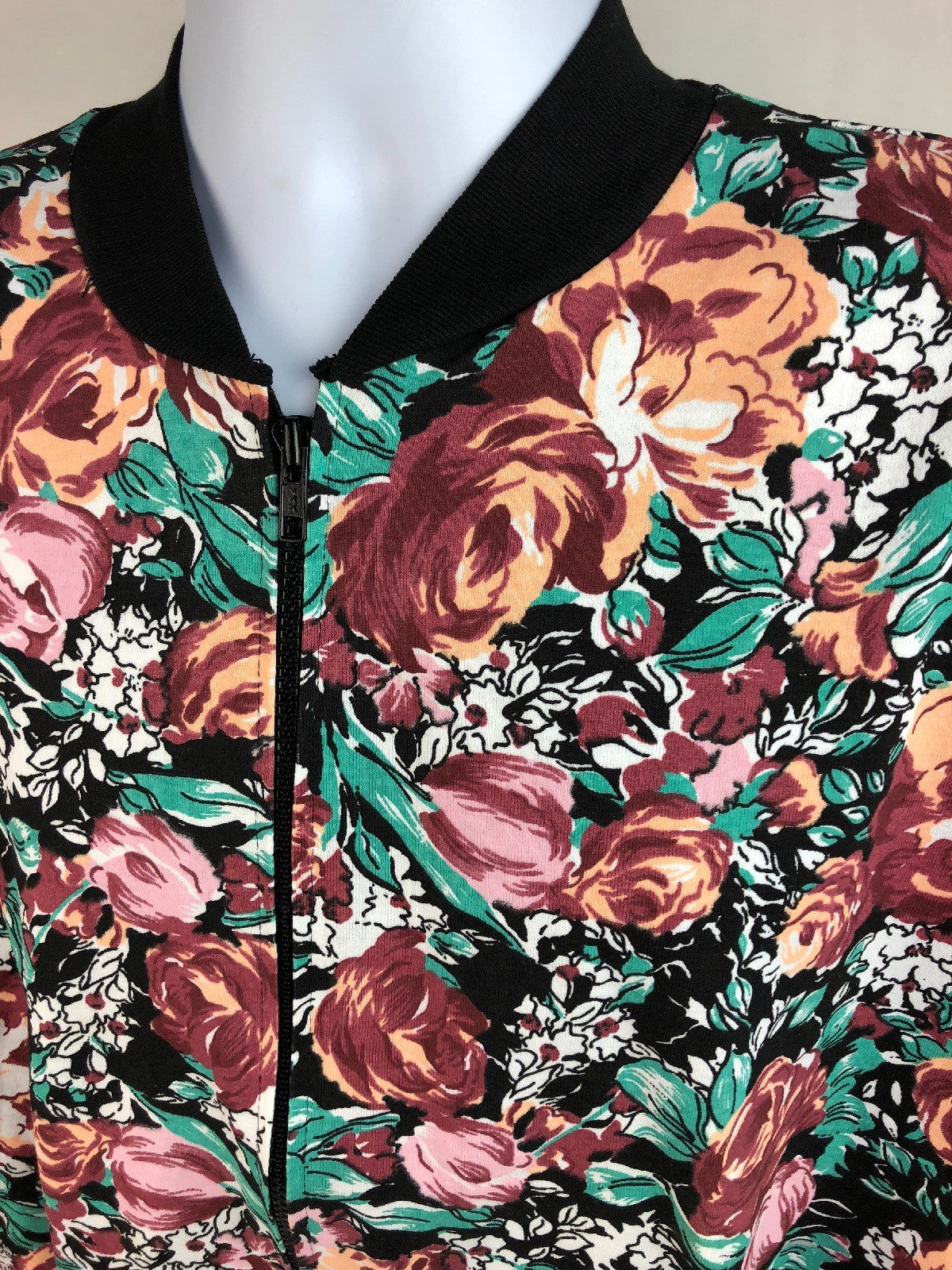 AVON VINTAGE FLORAL GARDEN'S SIPPER JACKET LARGE - X LARGE NEW NOS 1990’s FSTSHP