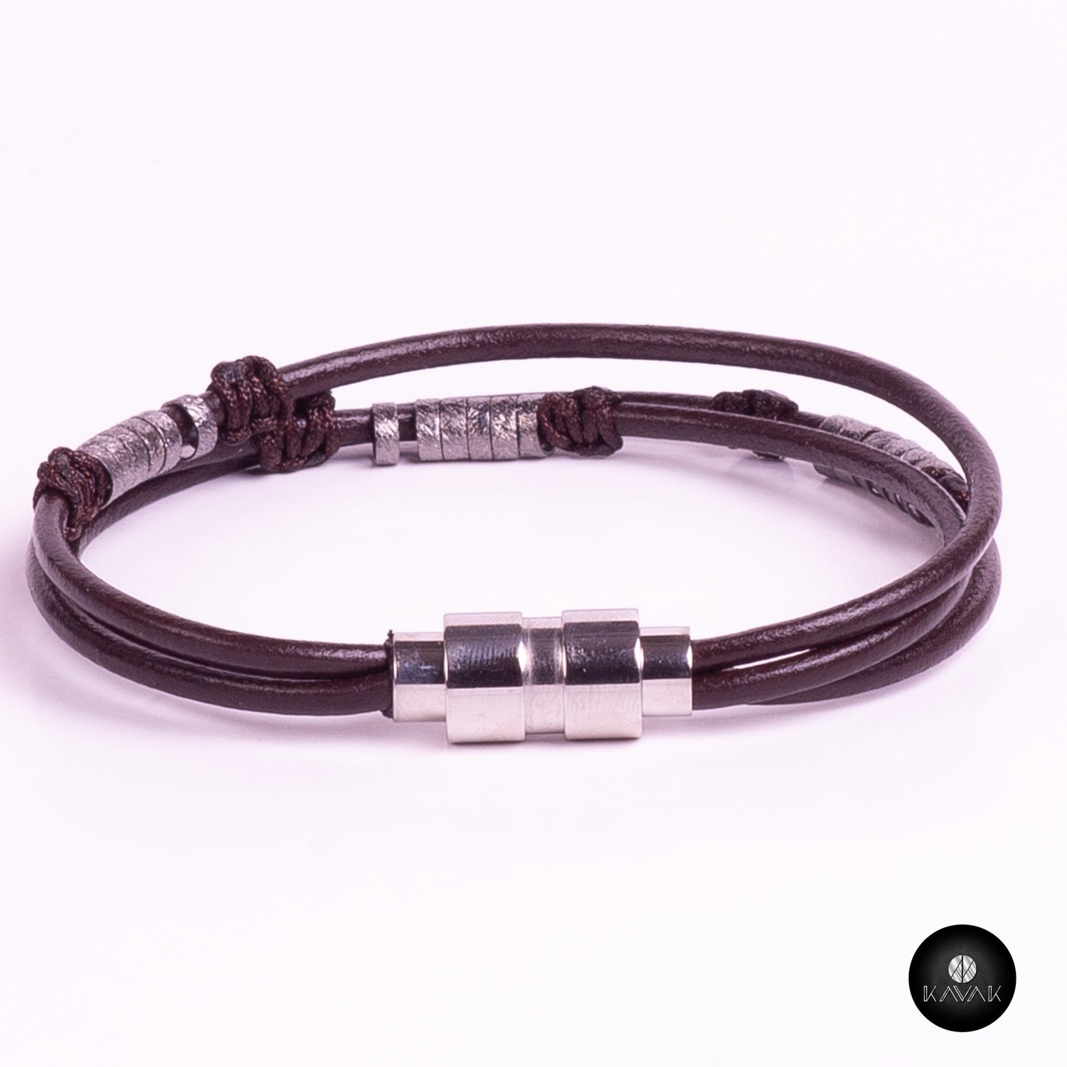 Kavak handmade elegant leather adjustable women's bracelet