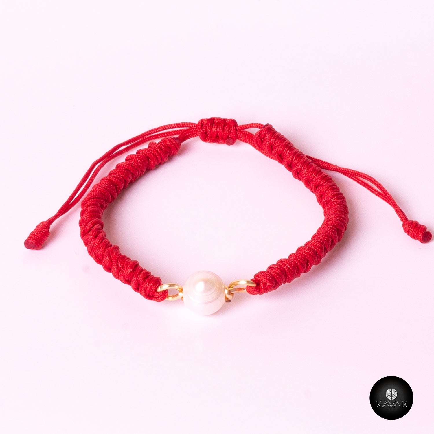 Kavak handmade cultured pearl adjustable women's bracelet