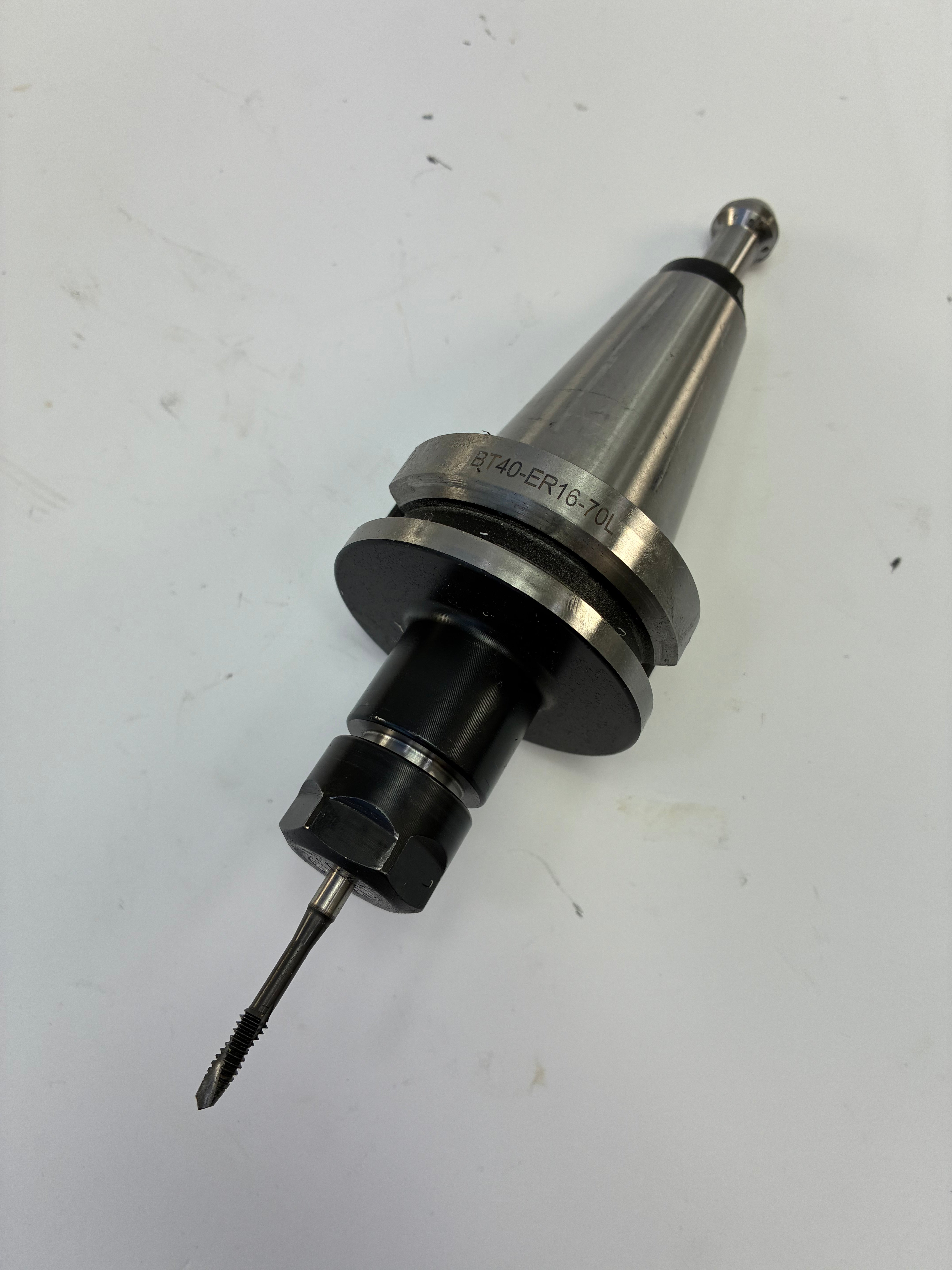 BT40 ER16-70L CNC collet chuck tool holder with pull stud and tap