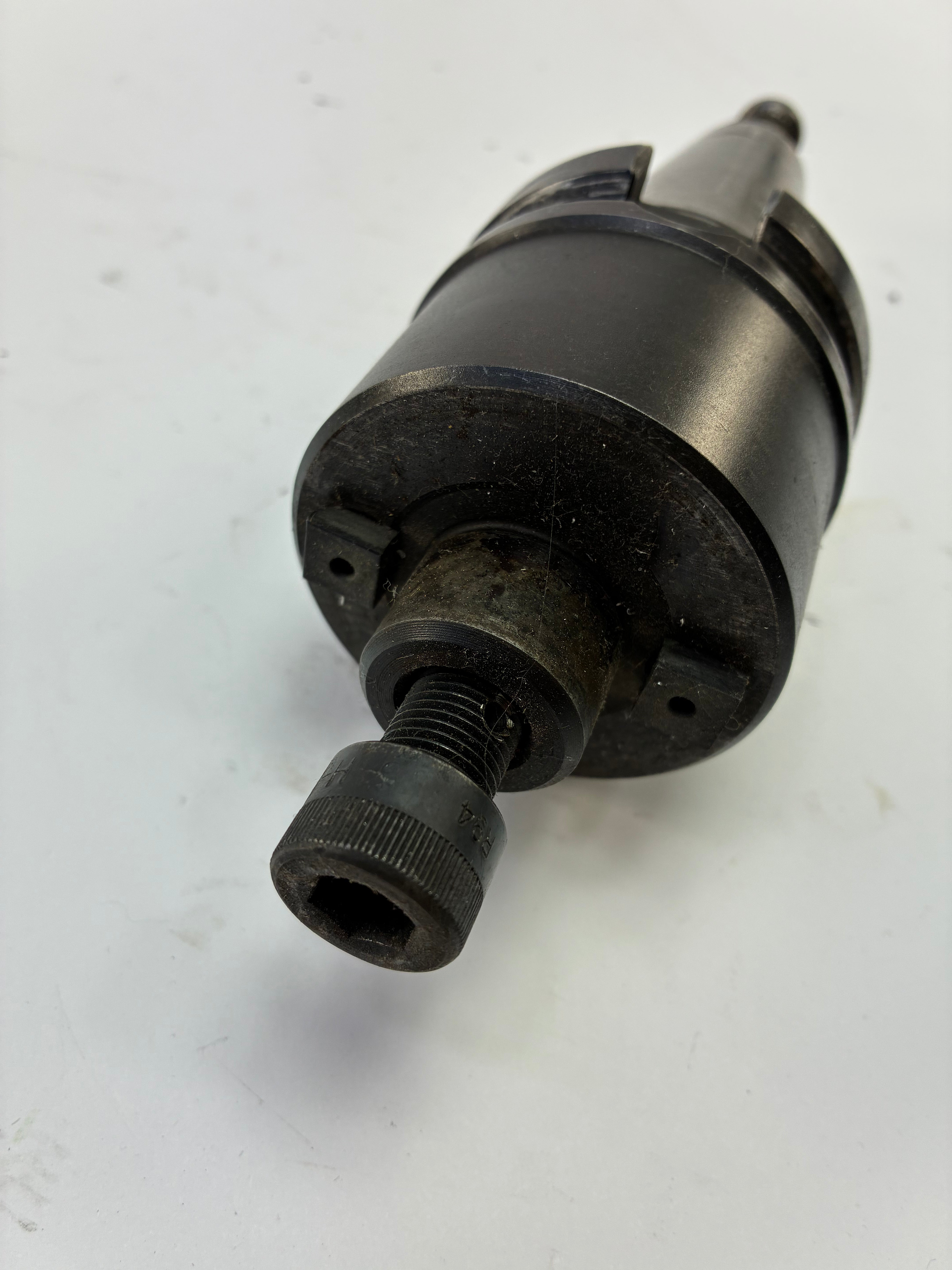 Valenite BT40-S100-240 1” Pilot Shell Mill Holder – 2.40” Projection