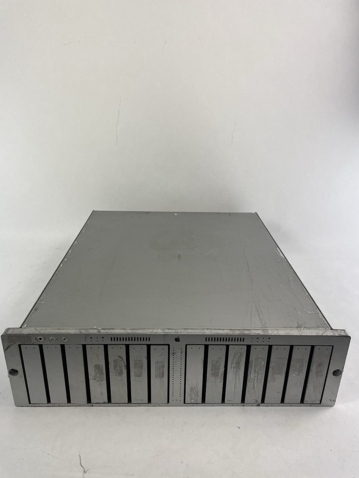 Apple XSERVE RAID A1009 SFP Network Enclosure Storage 12 x 500 GB HDD