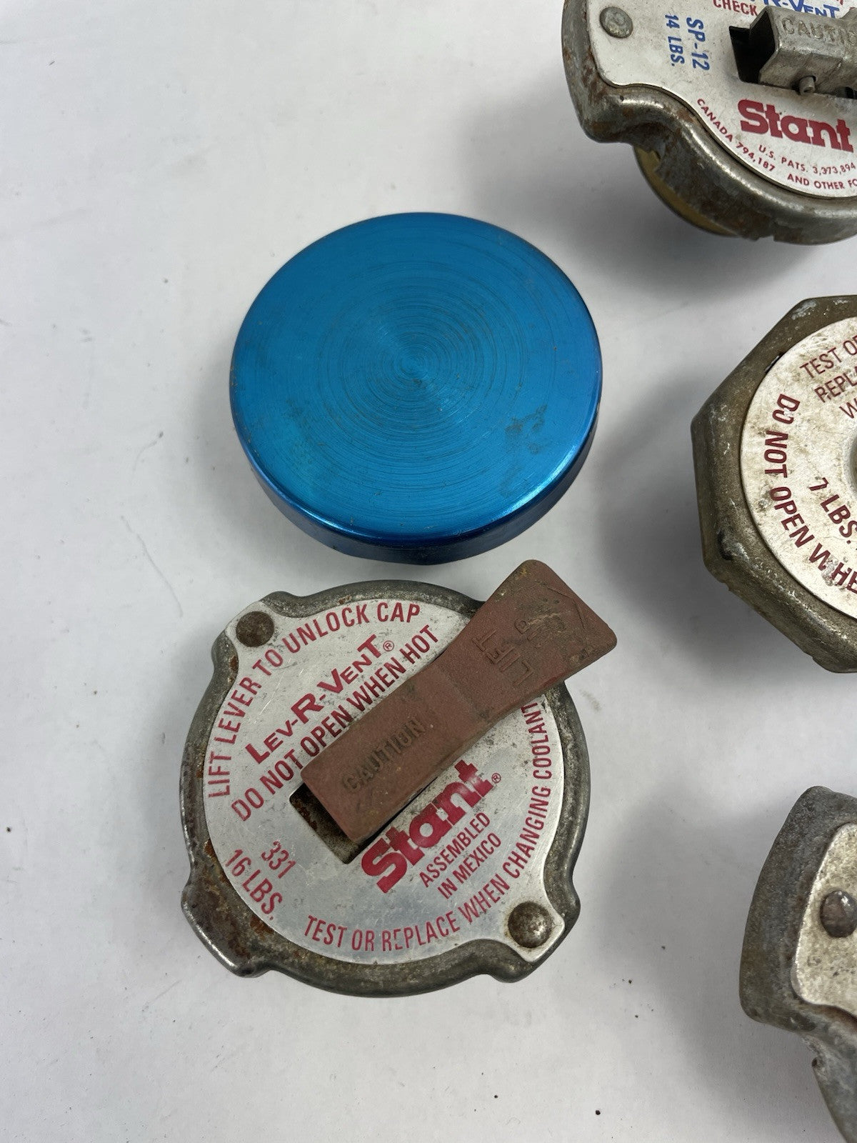 LOT OF 5: Vintage Radiator Cap Original LEV-R-VENT MOPAR PARTS