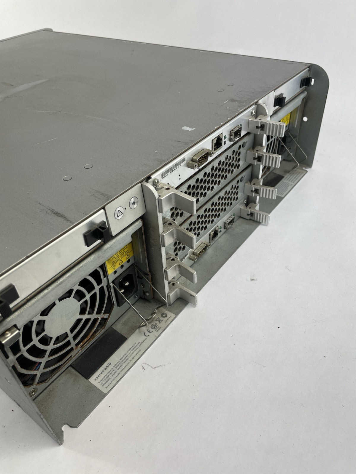 Apple XSERVE RAID A1009 SFP Network Enclosure Storage 12 x 500 GB HDD
