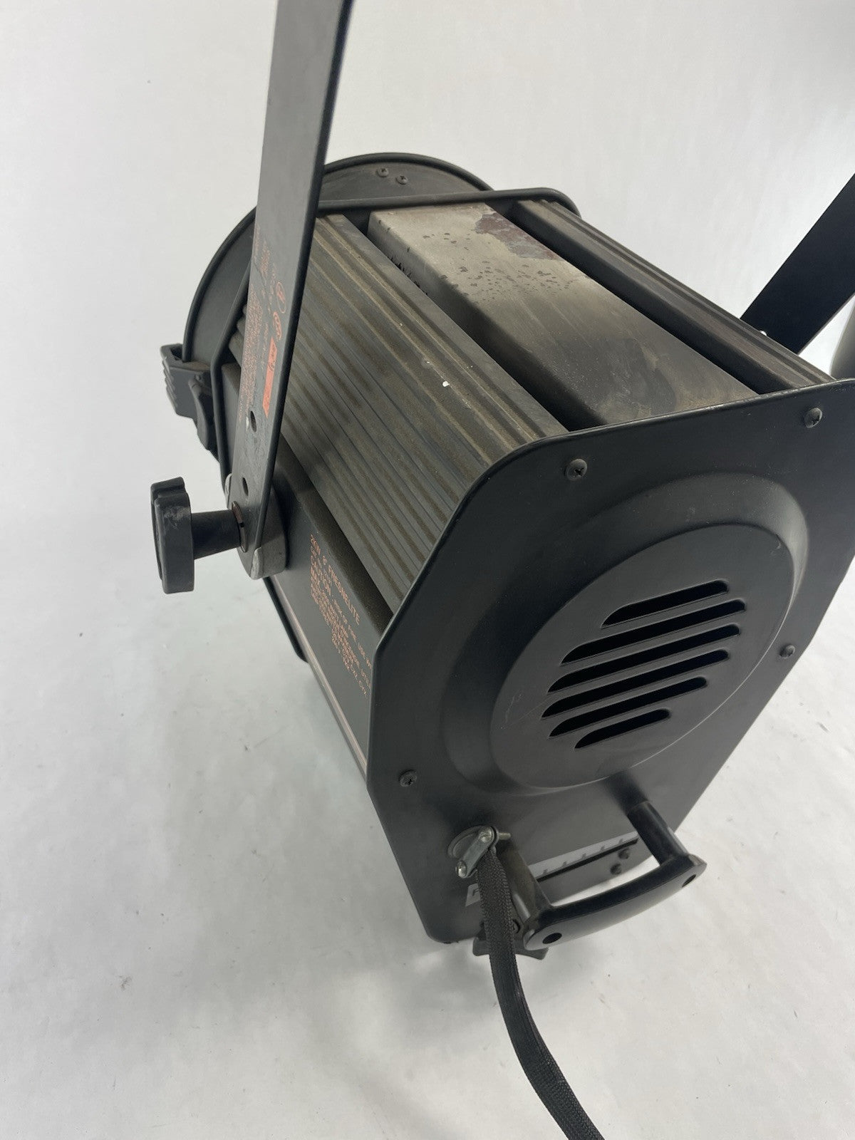 Fresnel Strand Fresnelite 8" 2kw SpotLight