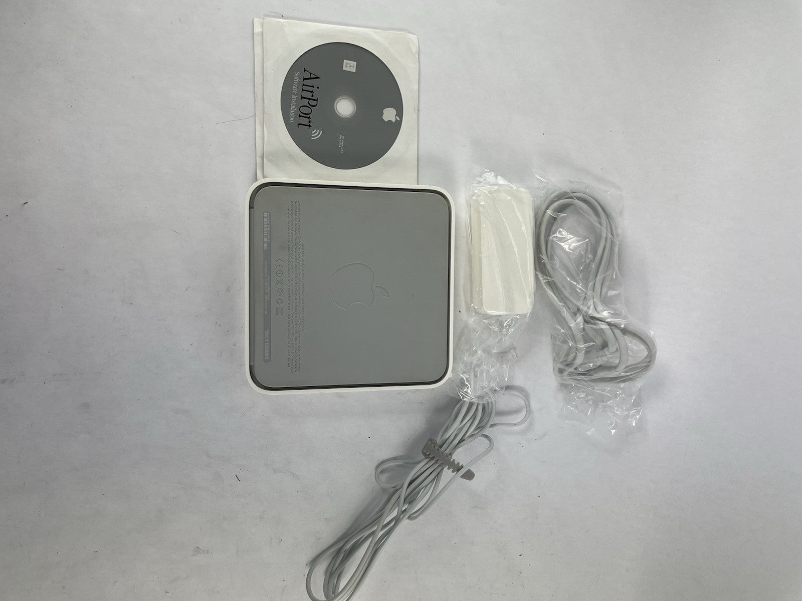 Apple Wireless A1143 AirPort Express Wi-Fi Router