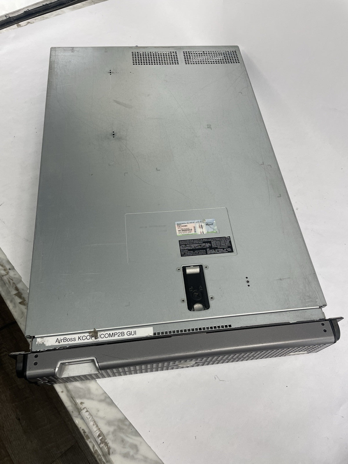 DELL POWEREDGE 2950 Xeon E5405 2.00ghz QUAD Core 1GB RAM - 2 x SATA 80GB HDD