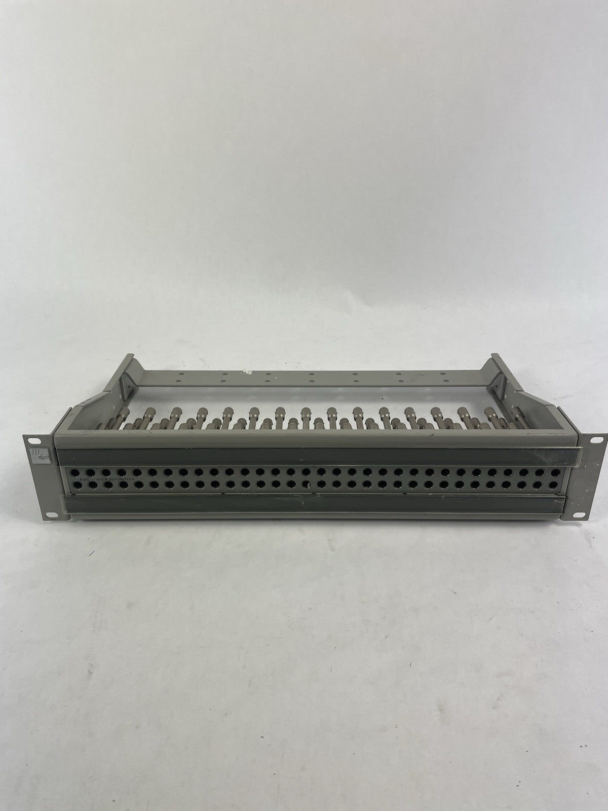 ADC PP1347379-MVJ-BK Midsize Normalled HD Video Patchbay 2x32 (64 ports) GRAY